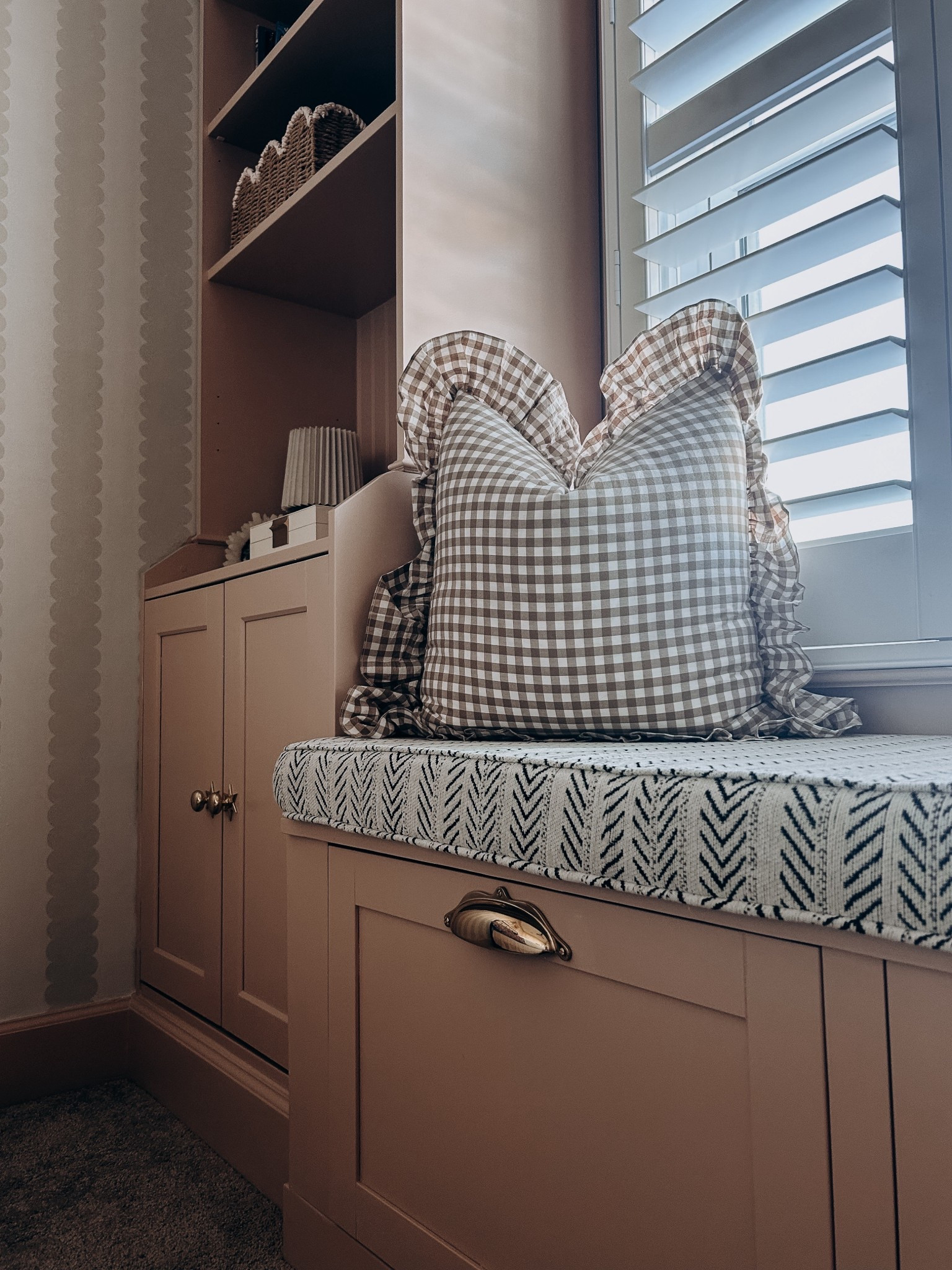 Let’s play with pattern and create cozy bedrooms 

#LTKHome