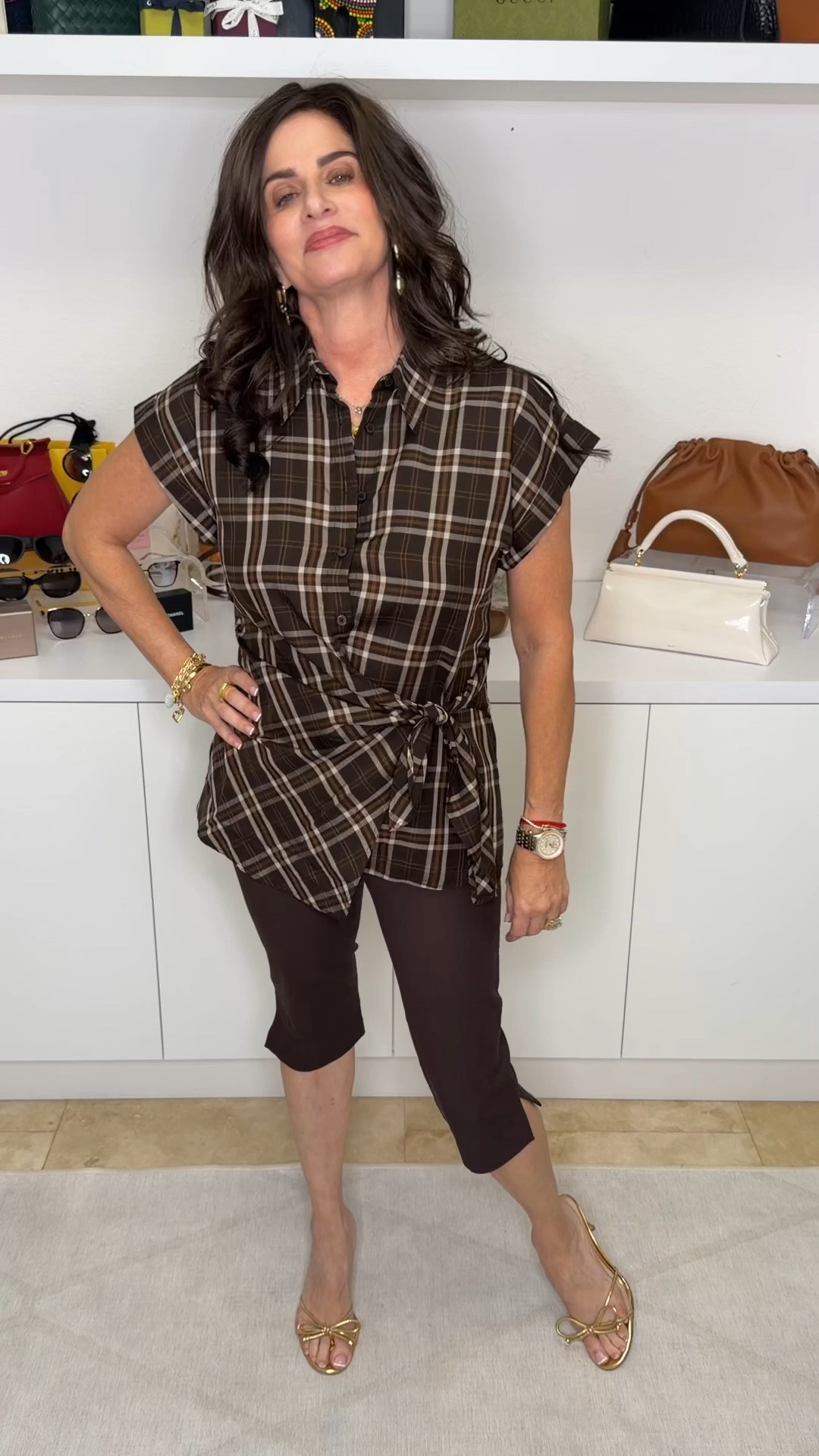 1 way to wear these brown capri pants . Both fun and put together. Top sm , pants 2 .

#LTKOver40 #LTKPetite #LTKootd