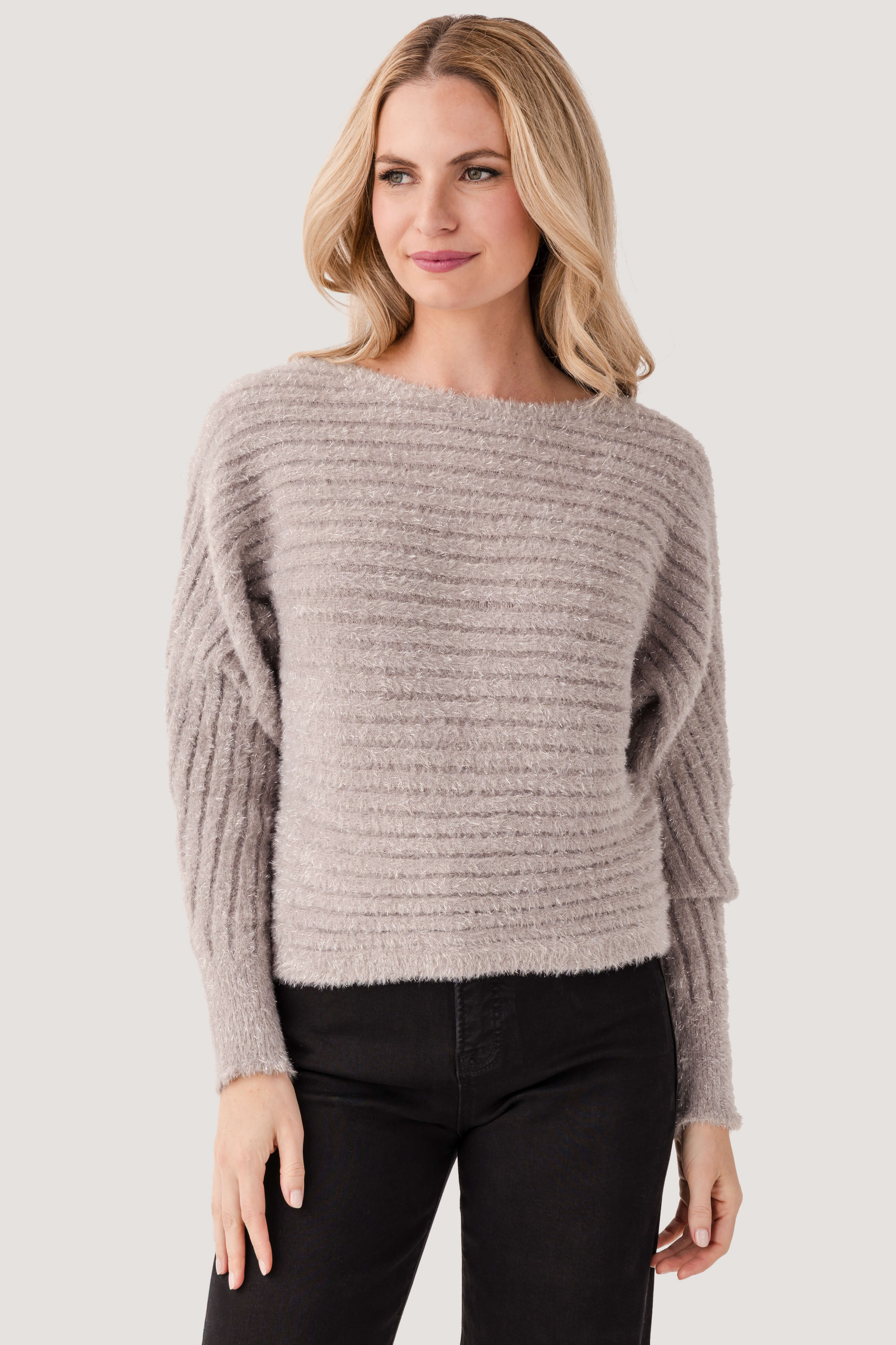 RD Style Dolema Pullover Sweater | Social Threads