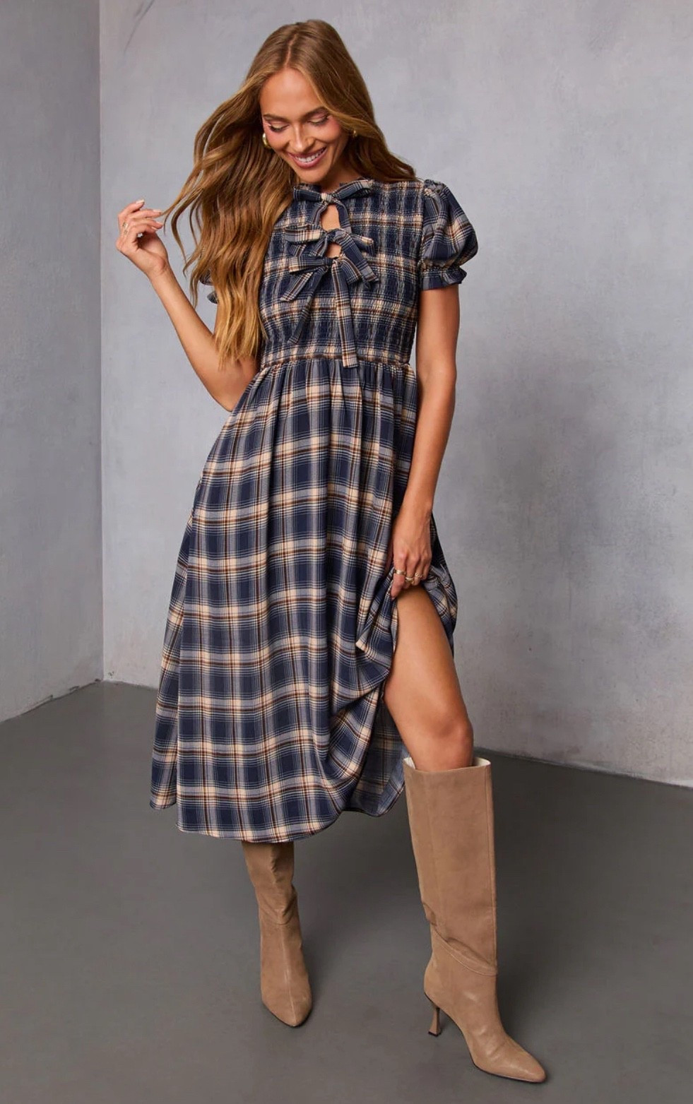 Fall family photos inspo 🍂🫶🏼

#LTKStyleTip #LTKSeasonal #LTKxVICI