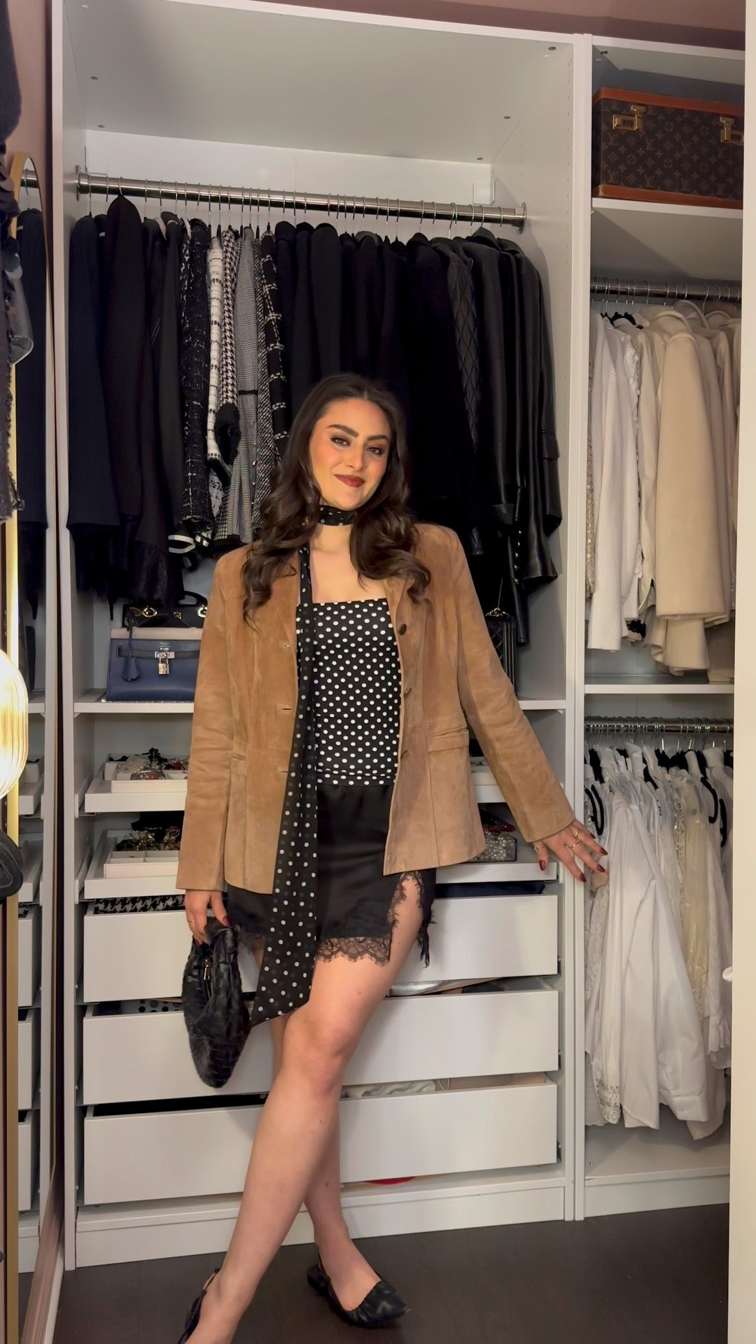 Commense discount code: savinavalentine_12