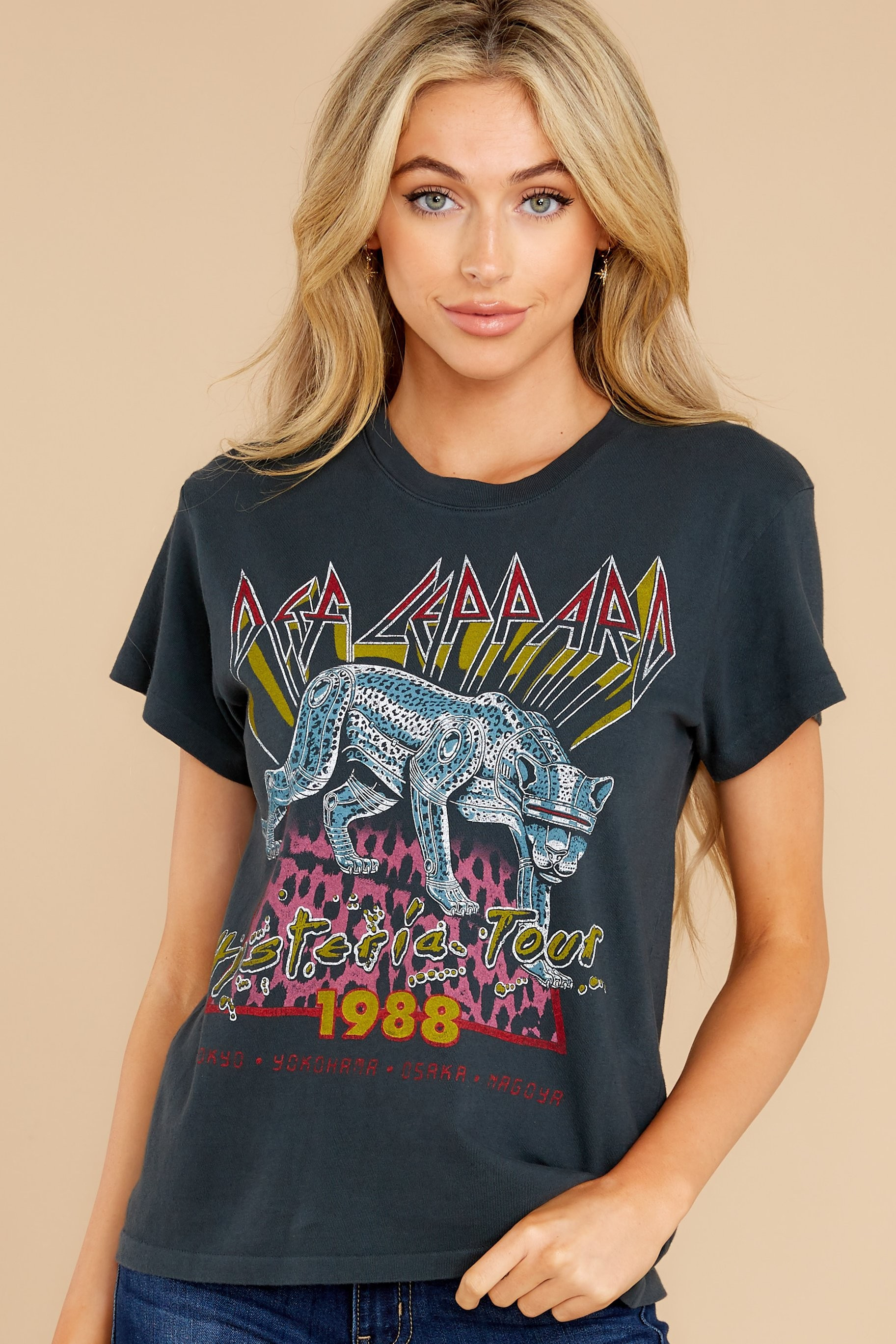 Def Leppard Japan '88 Tour Tee | Red Dress 