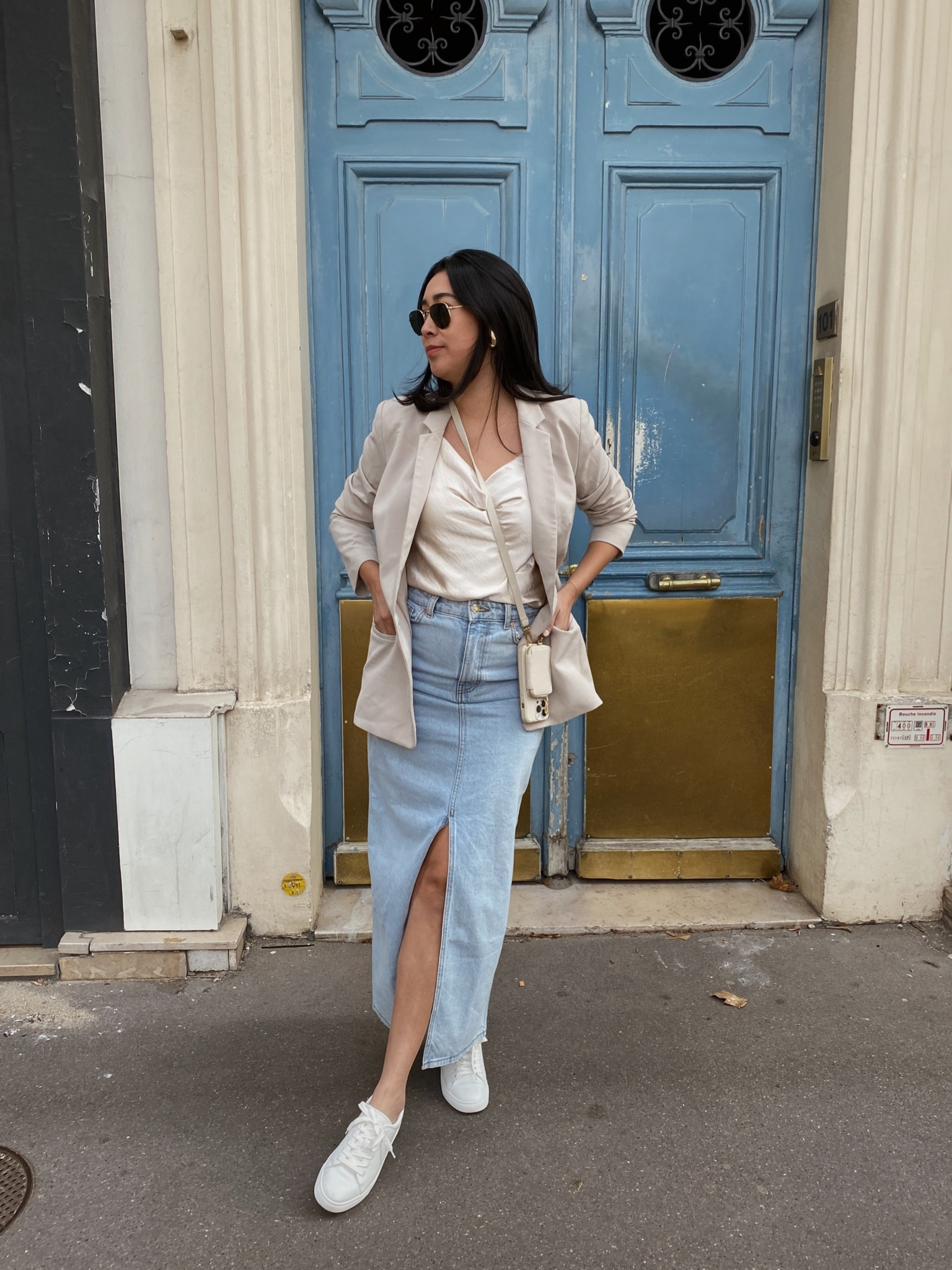 travel outfit: sightseeing skirt & beige phone purse 🩵 | 📍paris, france 🇫🇷 

#LTKtravel #LTKeurope