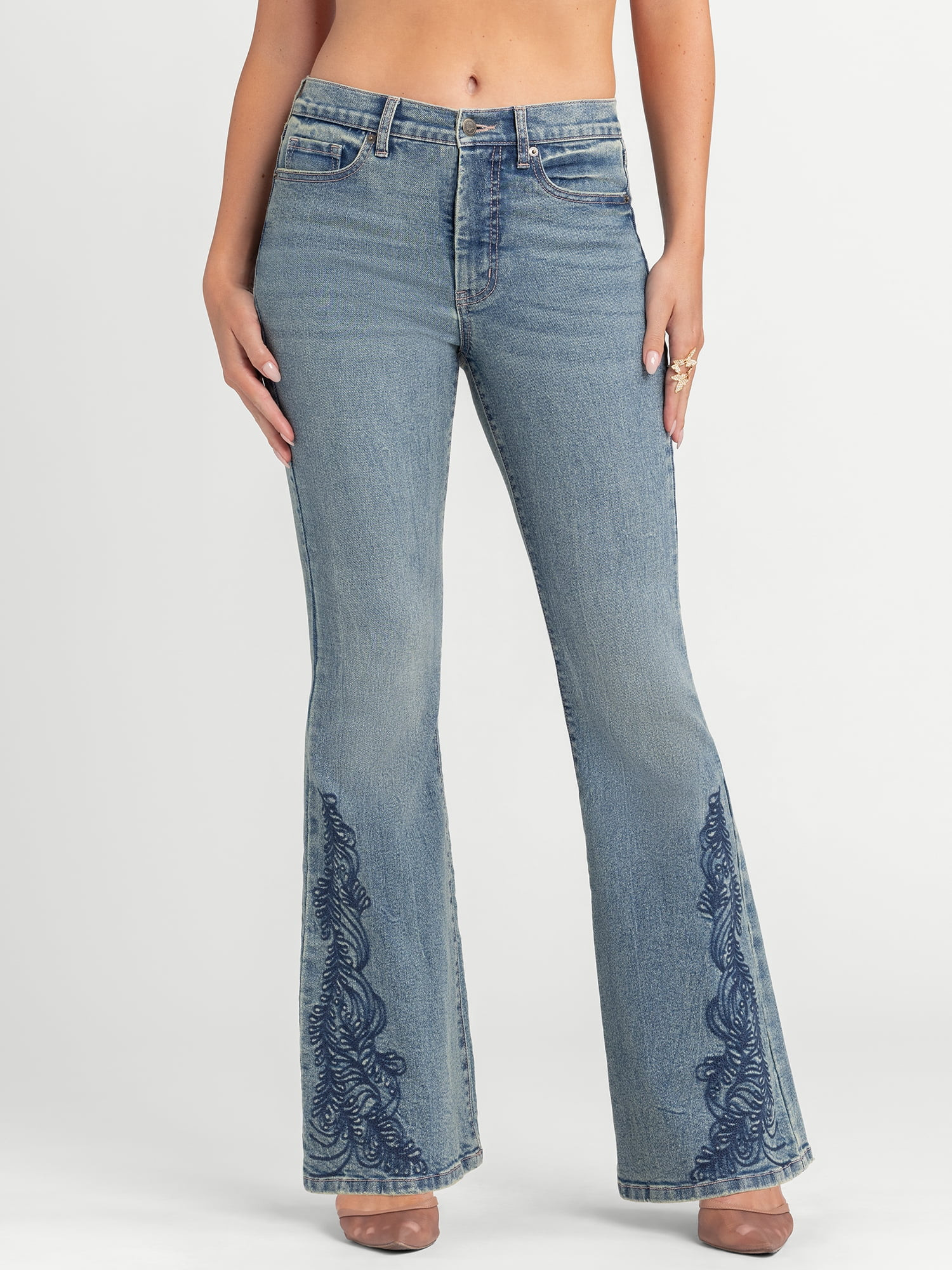 Jessica Simpson Women's and Women's Plus Daisy Fitted Flare Jeans, Sizes 2-26W | Walmart (US)
