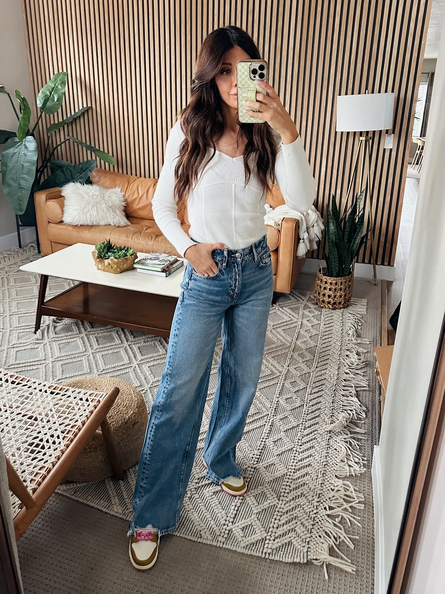 Fav jeans! I have the 00 (size down a size) #jeans #springdenim 

#LTKSeasonal #LTKfindsunder100 #LTKfindsunder50