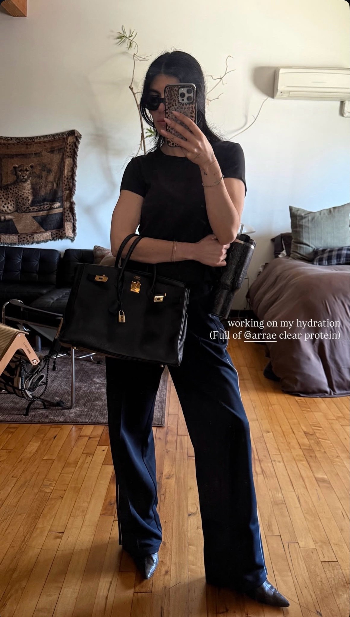 Catching up on work

All black outfit, elevating track pants, casual elevated ootd, casual style, chic casual outfit inspo

#LTKootd #LTKgrwm