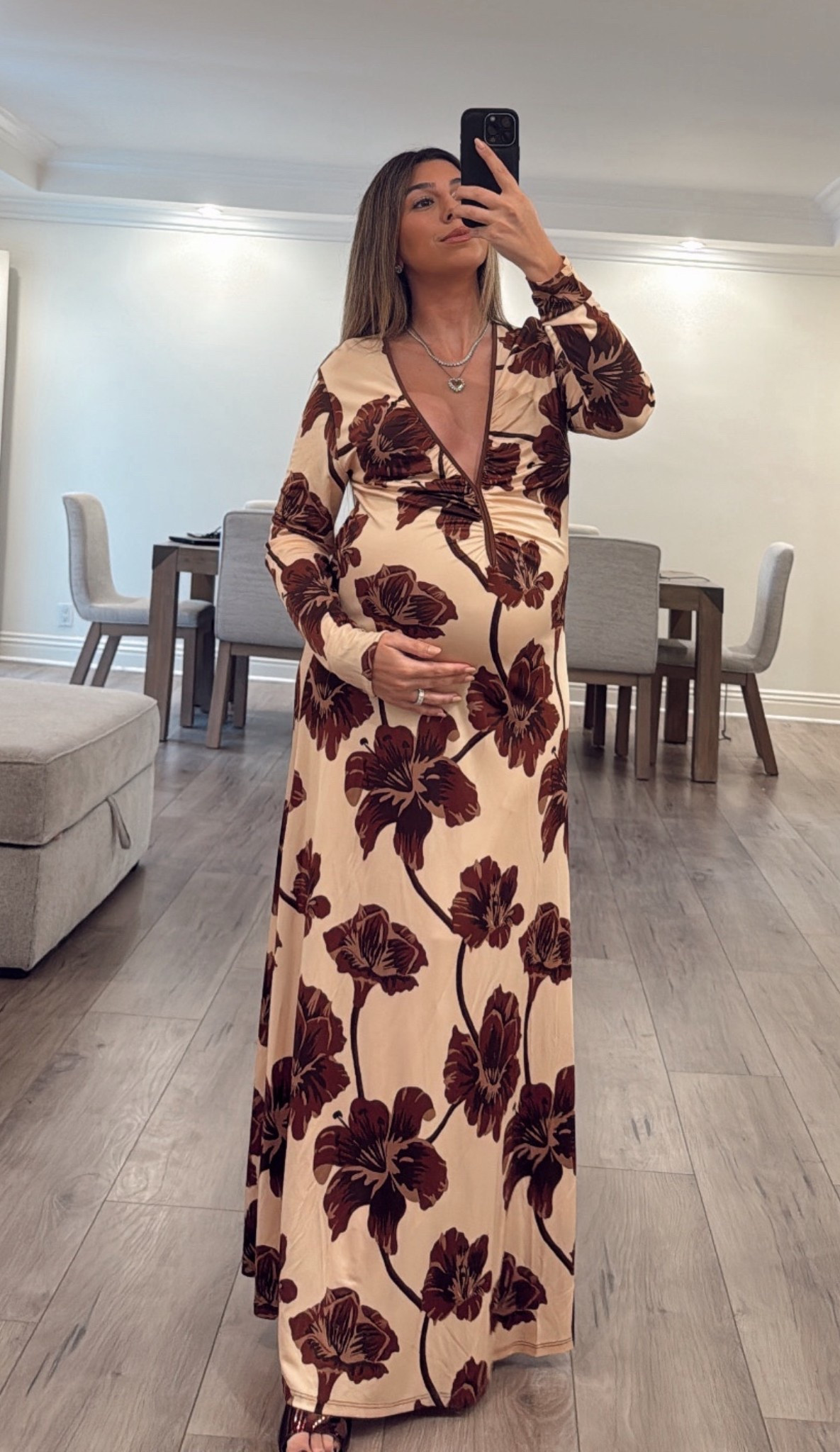 Dress and similar dresses  linked 

#LTKootd #LTKdayinmylife #LTKgrwm