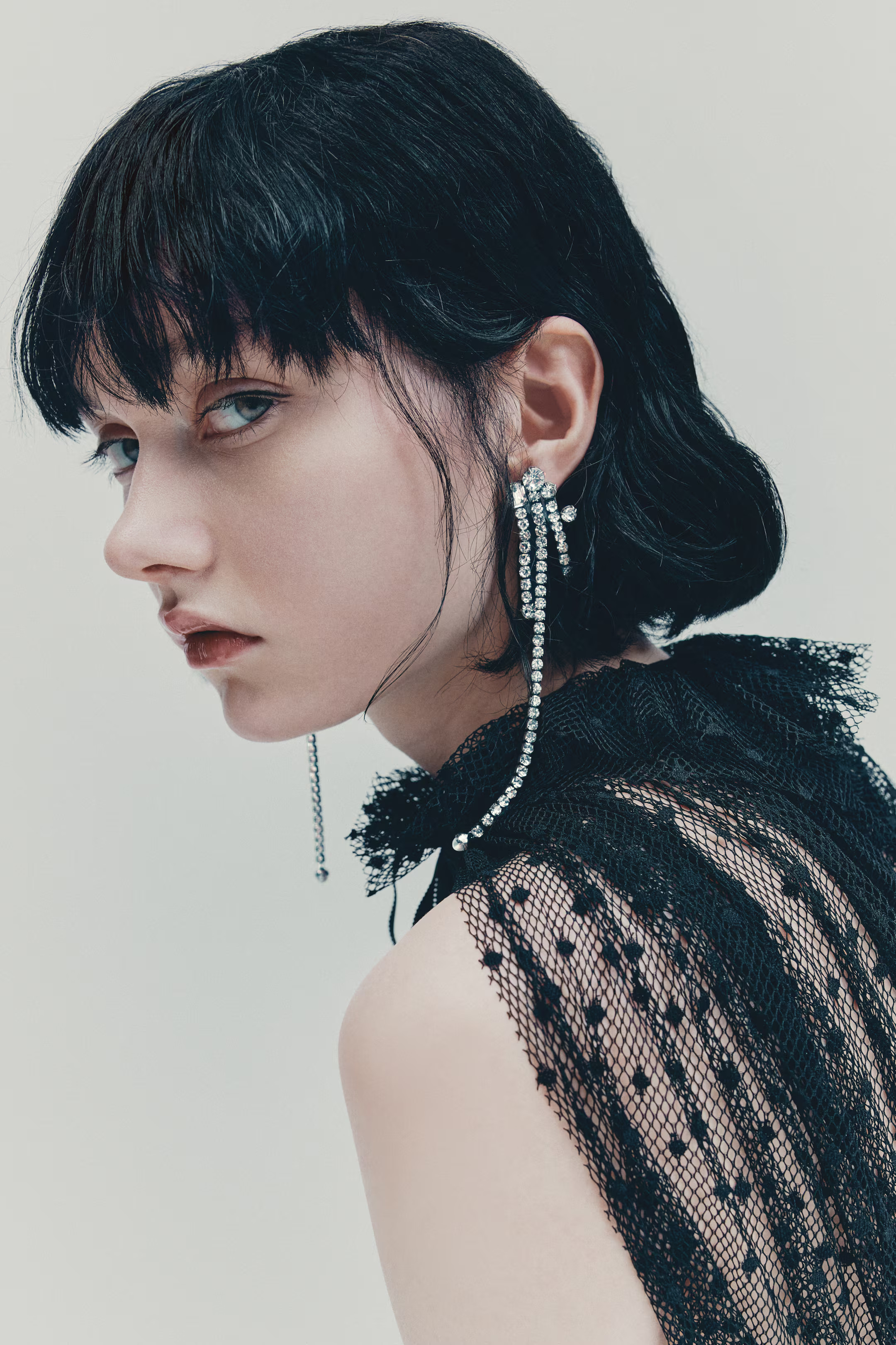 Rhinestone dangle earrings | H&M (UK, MY, IN, SG, PH, TW, HK)