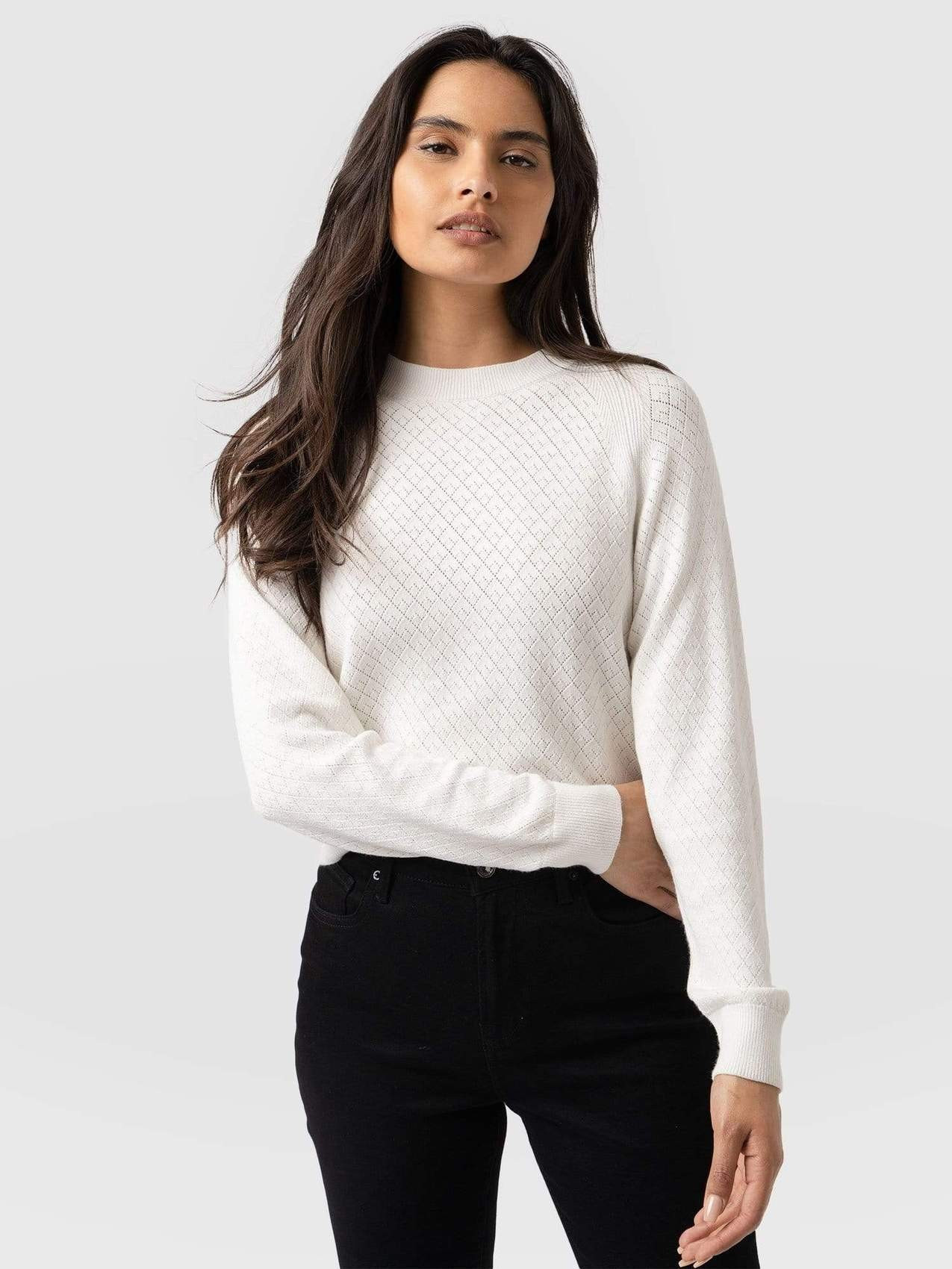 Diamond Knit Sweater - White | Saint + Sofia (Global)