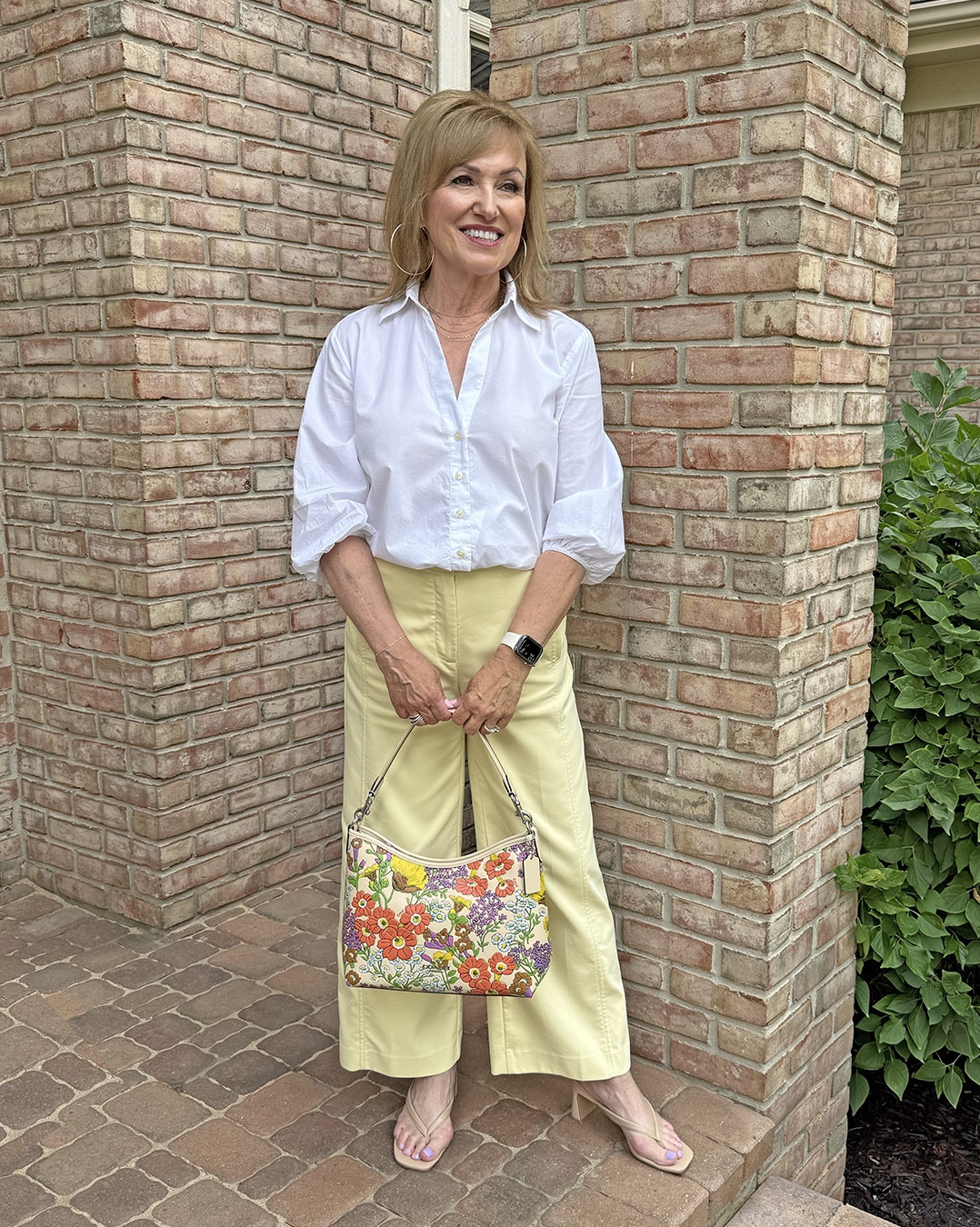 Sometimes it’s all about the handbag. 👜

If you’re looking to add something extra to an outfit or want a statement piece, consider a print handbag. I love having a unique bag, especially with a monochrome or simple outfit. 
While I like the white and yellow together, I thought it needed a little more color, which is why I reached for my coral and yellow Coach bag. I already had it in my closet, and I cannot tell a lie—my husband actually picked it out and gave it to me as a gift! As I mentioned earlier this week, I like to hold on to things until I have the perfect place to wear them! I never “give up” on a piece.


#LTKStyleTip #LTKOver40 #LTKItBag