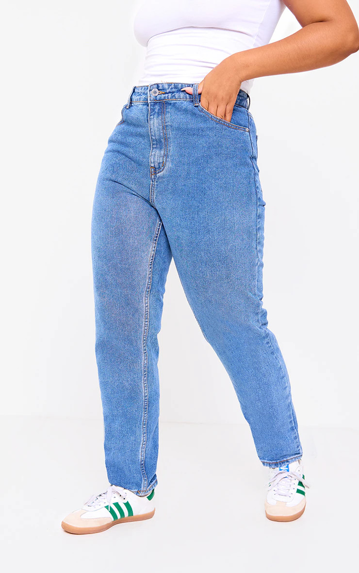 Plus Mid Washed Mom Jeans | PrettyLittleThing US