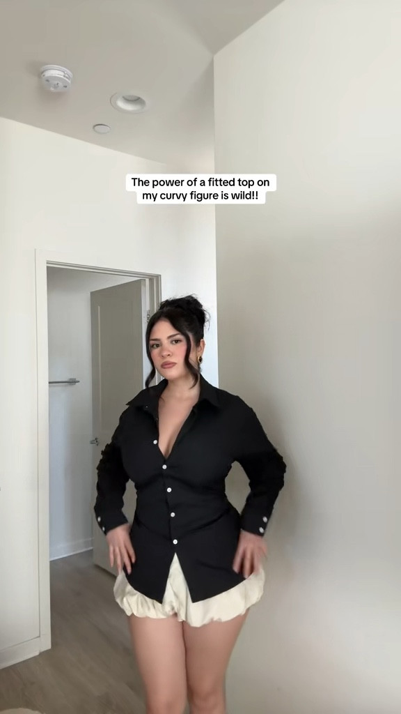 The perfect fitted cotton top! 

#LTKFindsUnder50 #LTKMidsize #LTKStyleTip