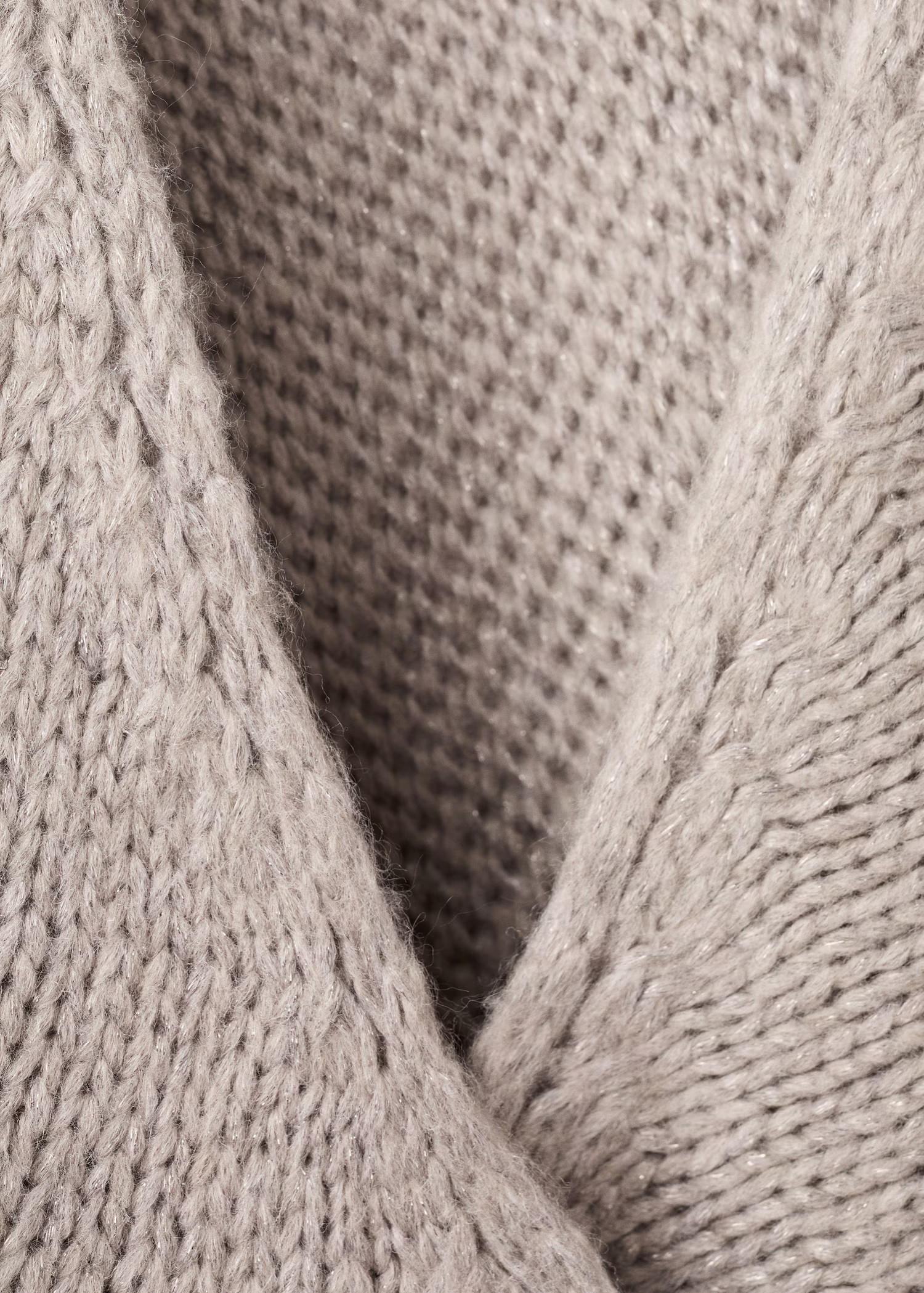 Knitted poncho with tassels - Teen | MANGO USA | Mango (US/MX/AU)