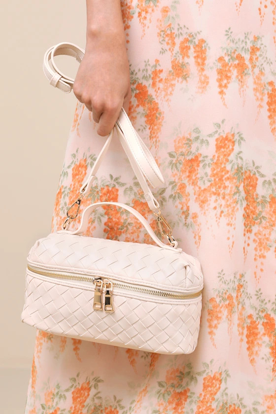 Elandra Ivory Woven Pouch Bag | Lulus