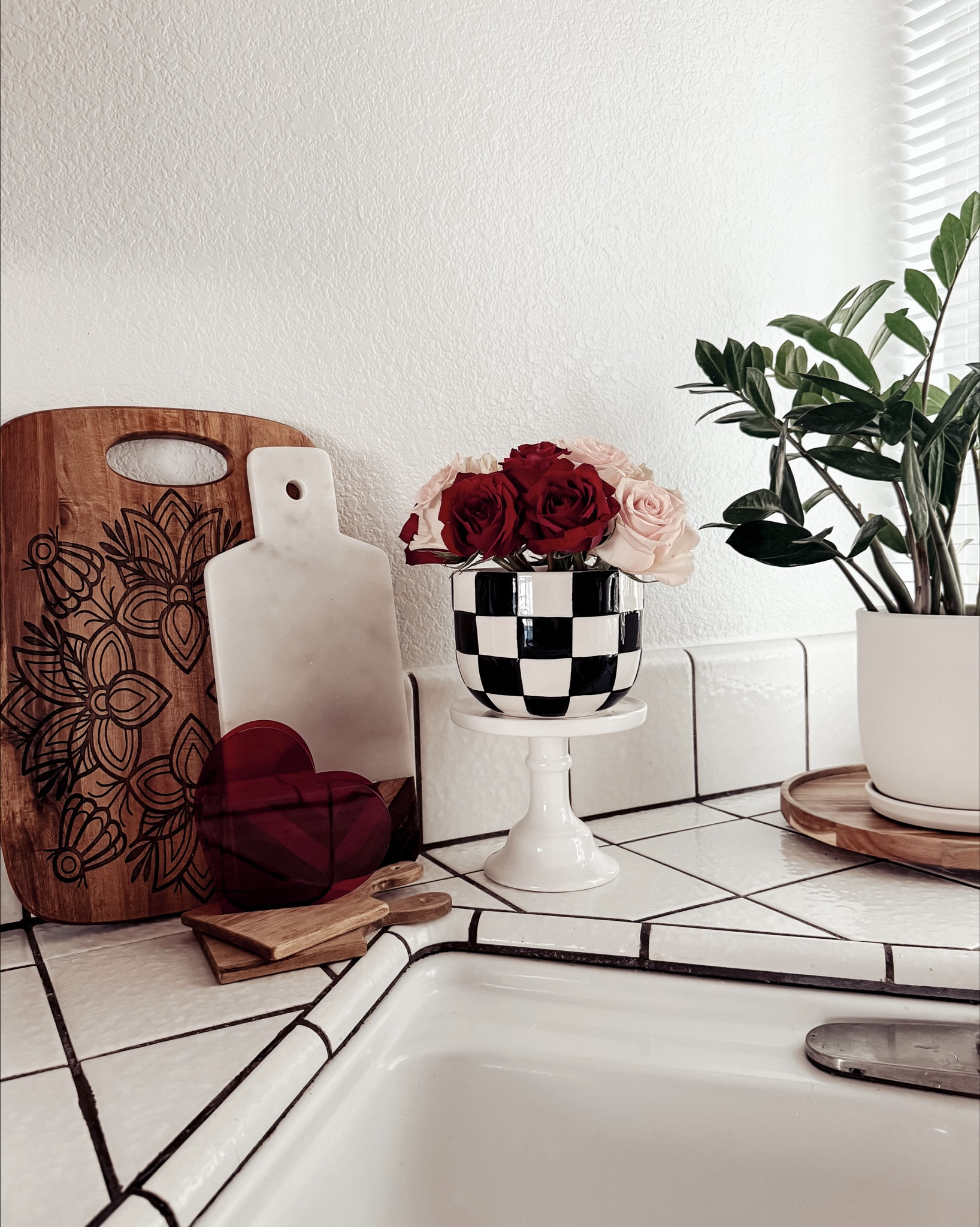 { black & white ❥

• Mainstays Lennon Black Checkered Ceramic Planter - 6.1” Dia 

Houseplant Planter . Walmart Planter . Aesthetic Homebody }    

#LTKHome #LTKSeasonal #LTKFindsUnder50