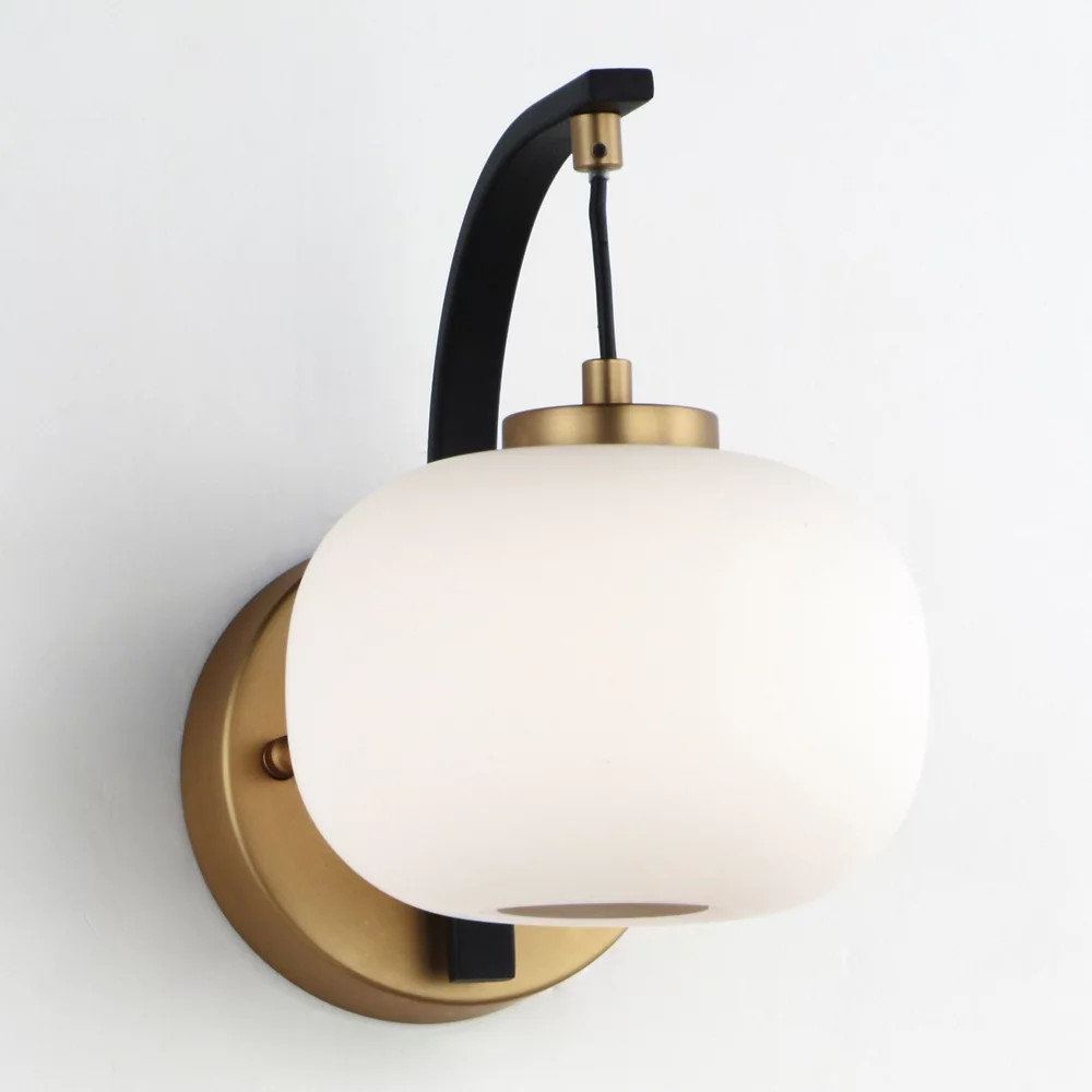 Ezio LED Oval Wall Sconce by Huxe at Lumens.com | Lumens