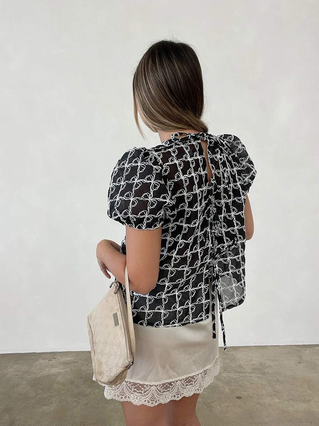 Petra Bow Blouse
                  
                  Lisa Says Gah | Lisa Says Gah