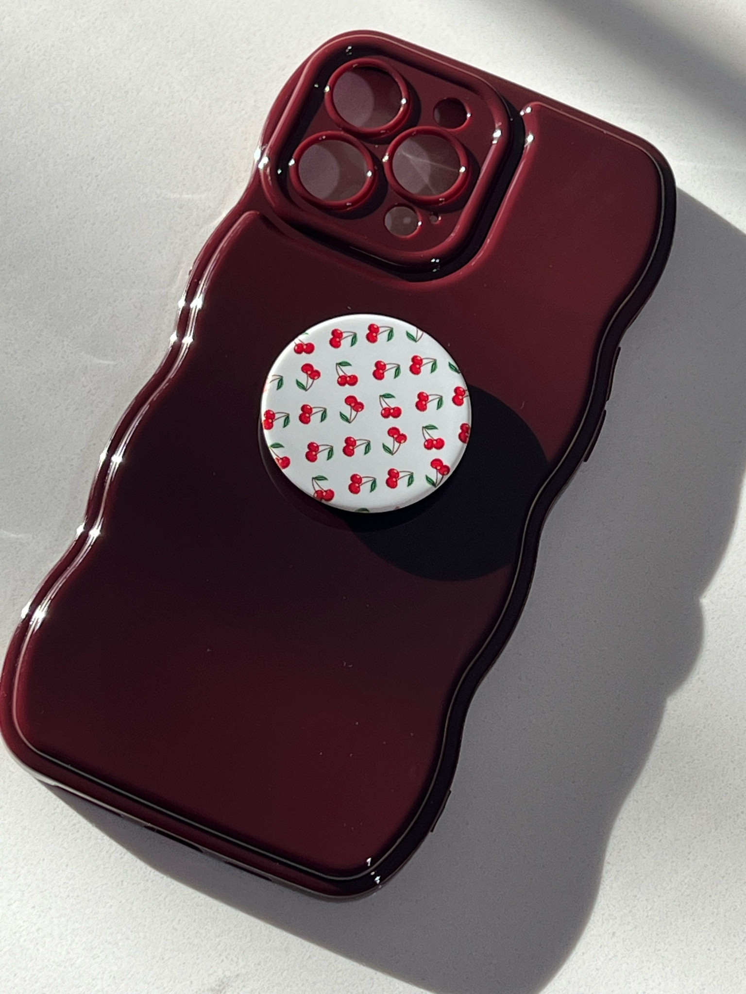 Perfect phone case for fall :) 