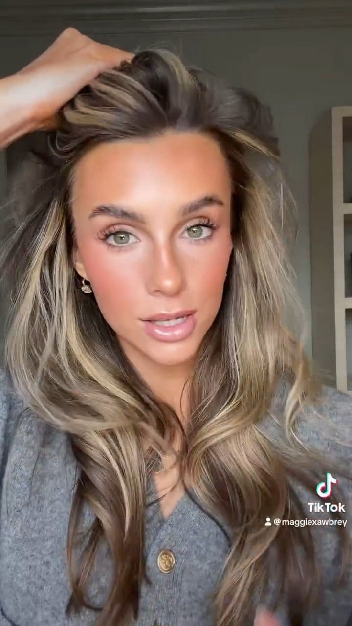 might have to start doing a glowy scandi makeup look on the regular 👀 love how this look turned out! 🩷

#LTKselfcare #LTKBeauty #LTKgrwm