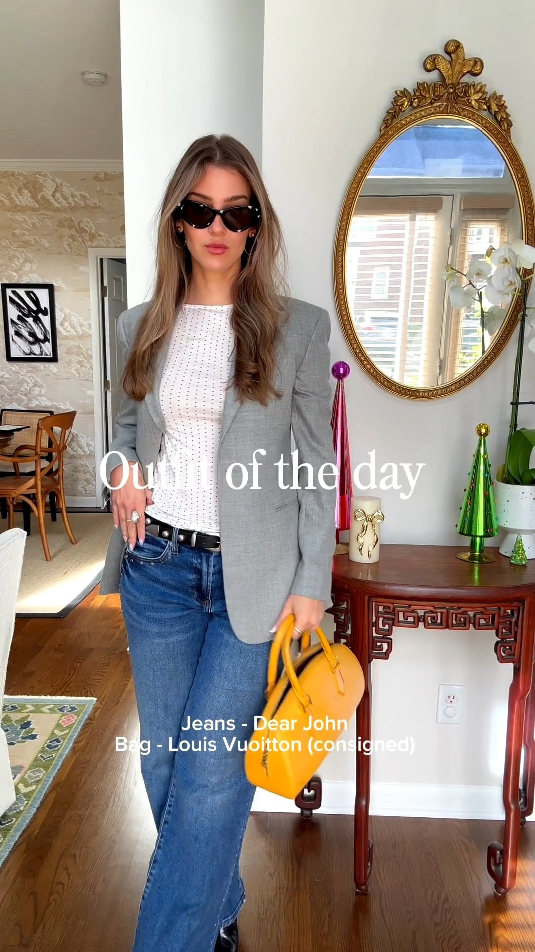 Outfit of the day - elevated basics 

Blazer | fall fashion | autumn outfit | chic style | jeans 

#LTKSaleAlert #LTKFindsUnder100 #LTKStyleTip