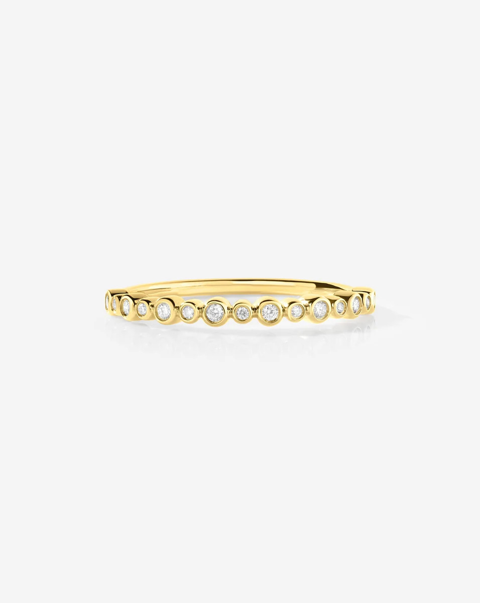Bezel Diamond Station Ring | Ring Concierge