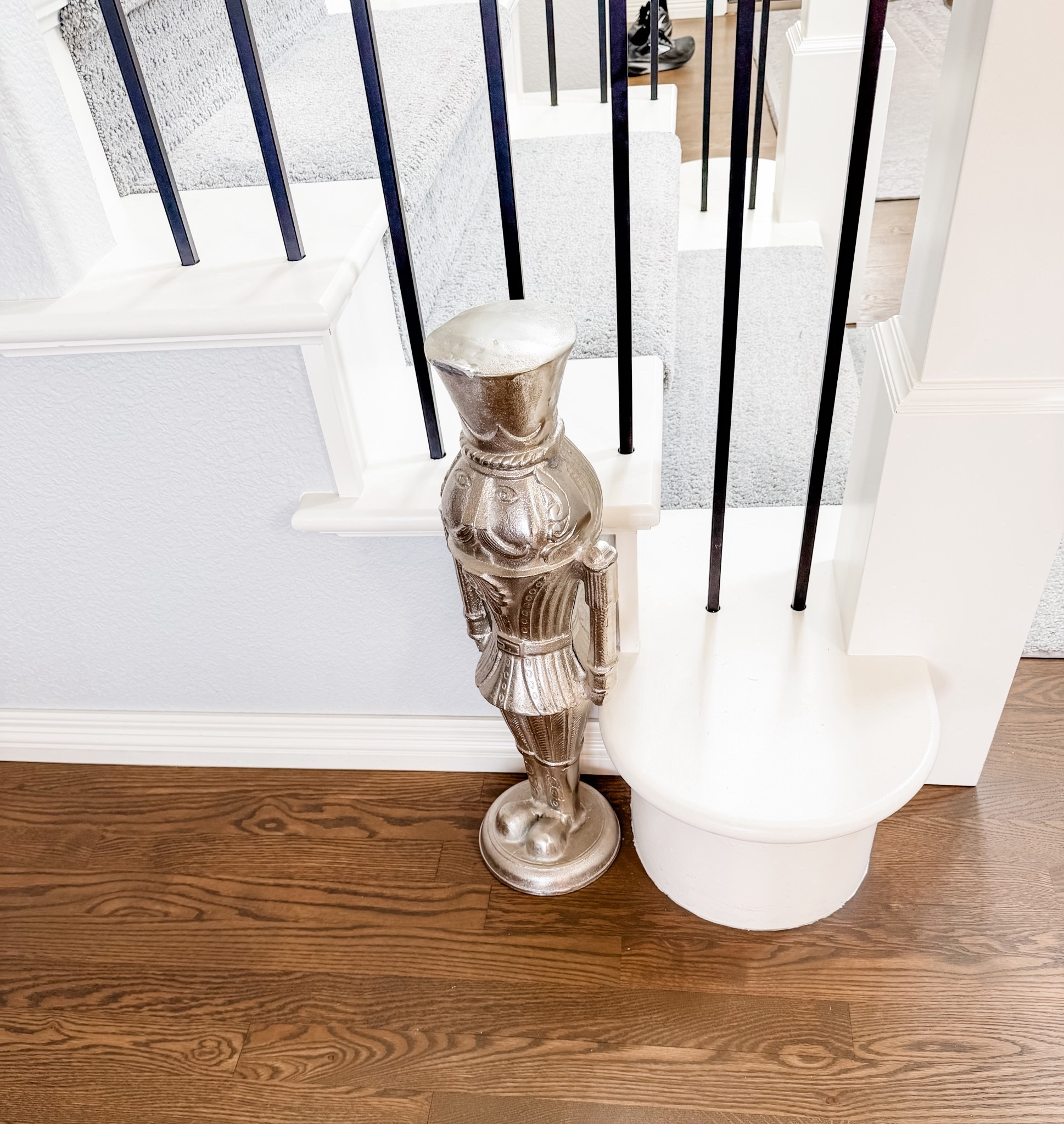 Sharing similar silver nutcracker decor for Christmas! There’s something classic and beautiful about a nutcracker at the holidays!

Holiday decor, Christmas decor, holiday home 

#LTKHoliday #LTKFindsUnder100