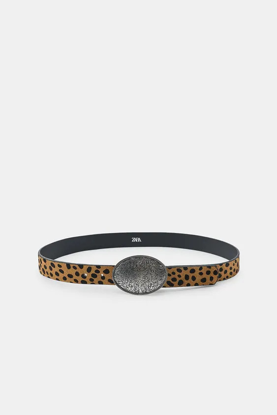 3 cm wide belt crafted in 100% leather. Features an intricate oval metal buckle. | Zara US