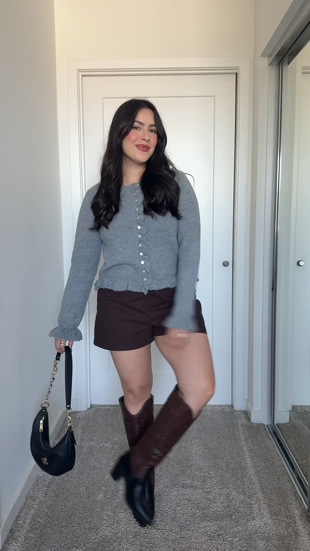 Brown & grey fall outfit 🤍 cardigan is size large 

#LTKSeasonal #LTKStyleTip #LTKHome