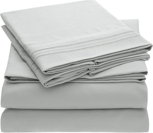 Mellanni Queen Sheet Set - Hotel Luxury 1800 Bedding Sheets & Pillowcases - Extra Soft Cooling Be... | Amazon (US)