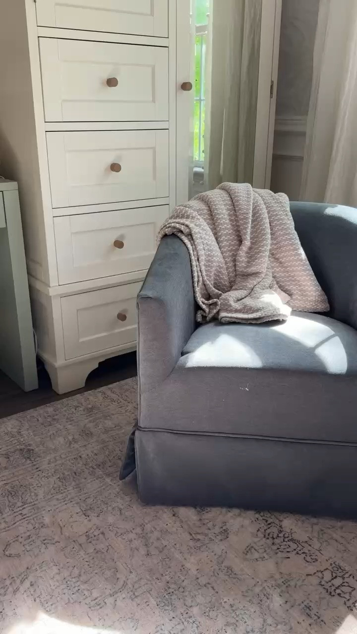 This Wayfair swivel chair is such a good affordable find. I love the classic shape and how easily a swivel chair can make a room feel more inviting while giving you the flexibility to turn toward the conversation.

affordable swivel chair, Wayfair swivel chair, swivel accent chair, living room chair, accent chair, affordable home decor, family room furniture, neutral home decor, cozy living room, coastal home decor, furniture finds, girlonthehudson