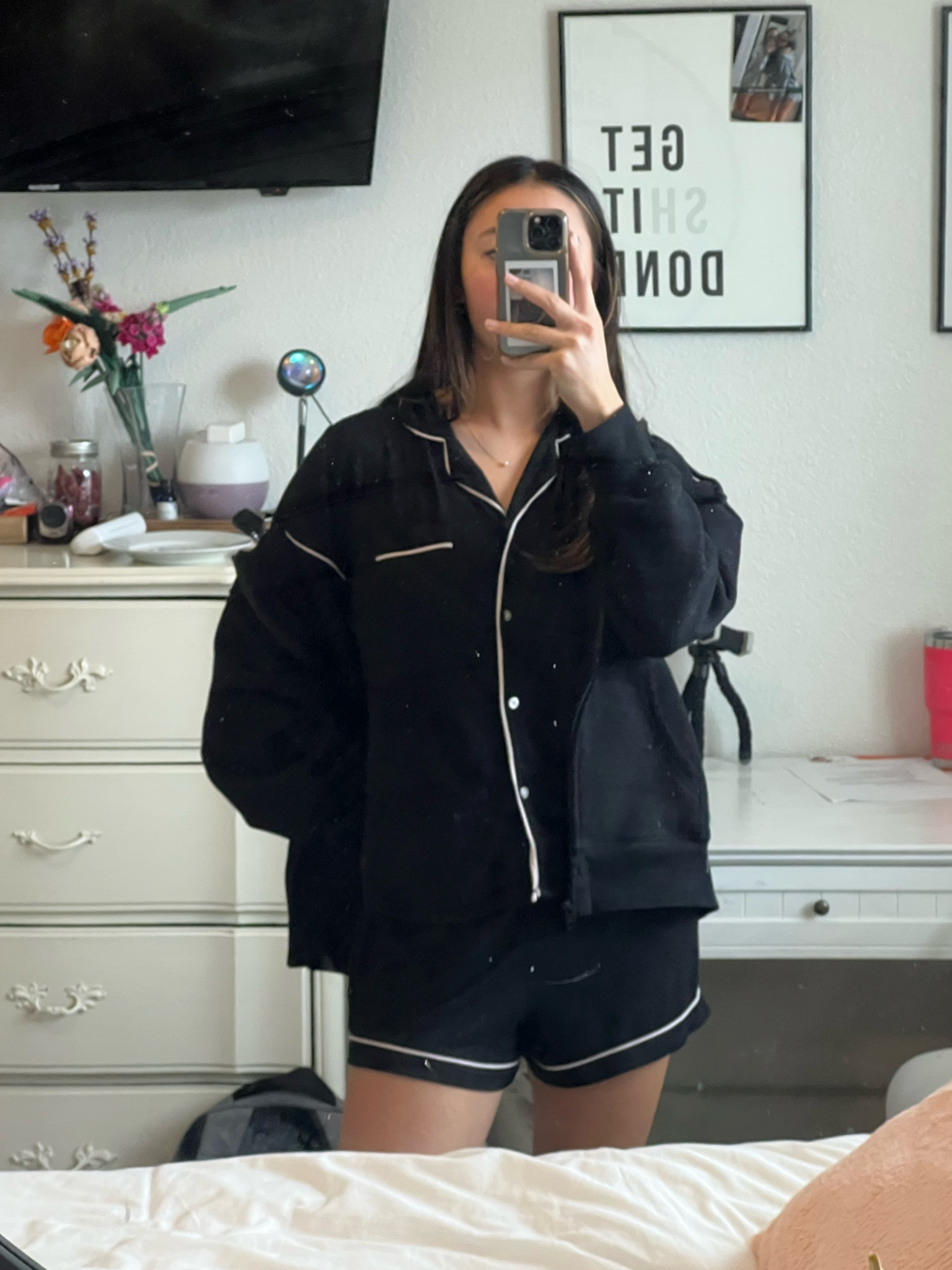 Super comfy marching pj set!! very affordable 🖤

#LTKunder50 #LTKfit #LTKunder100
