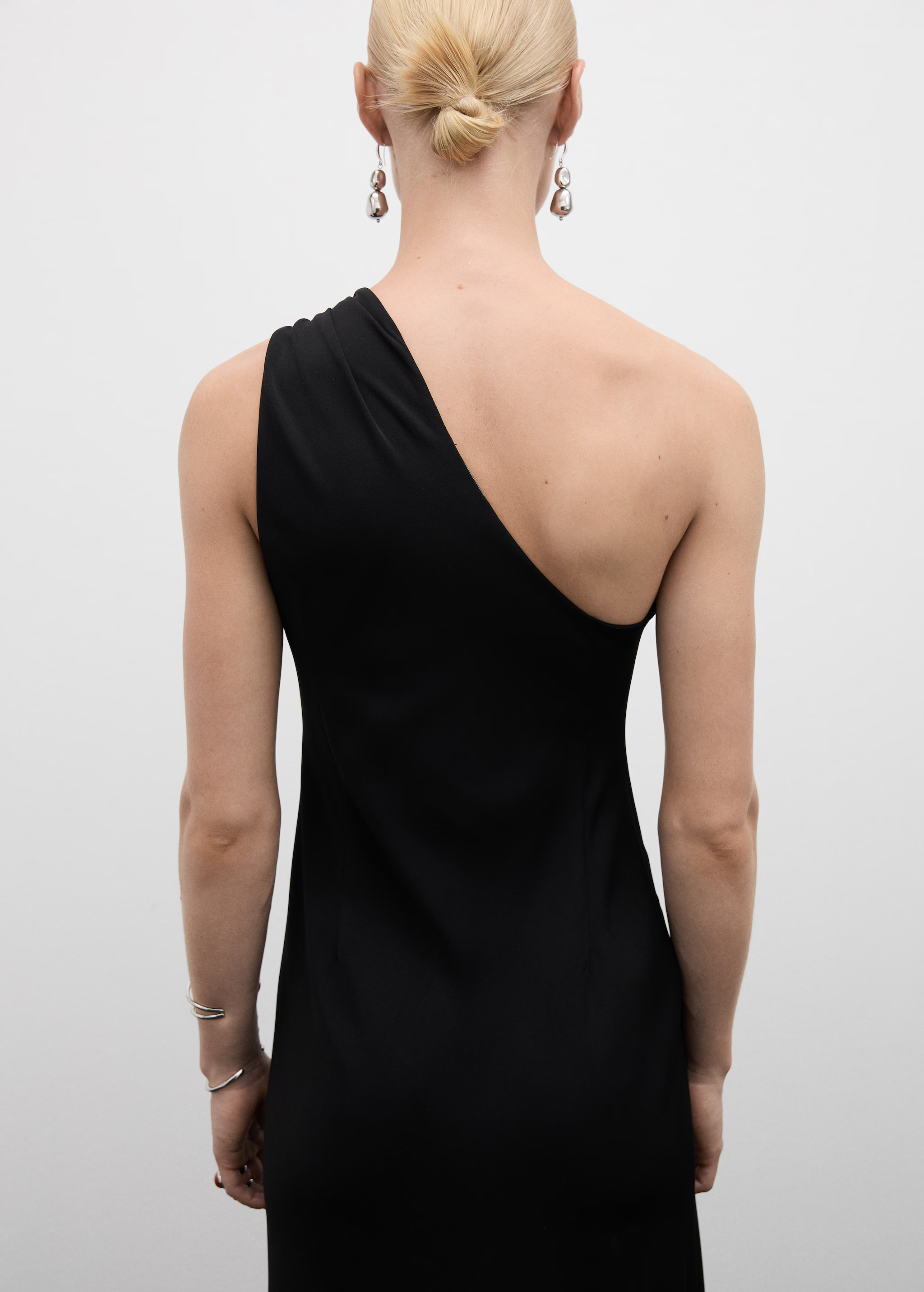 Asymmetric dress with draped details - Women | MANGO United Kingdom | MANGO (UK)