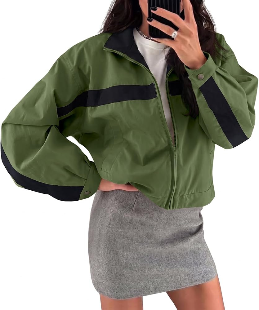 Fisoew Womens Cropped Zip Up Jacket Lightweight Windbreaker Casual Coat | Amazon (US)