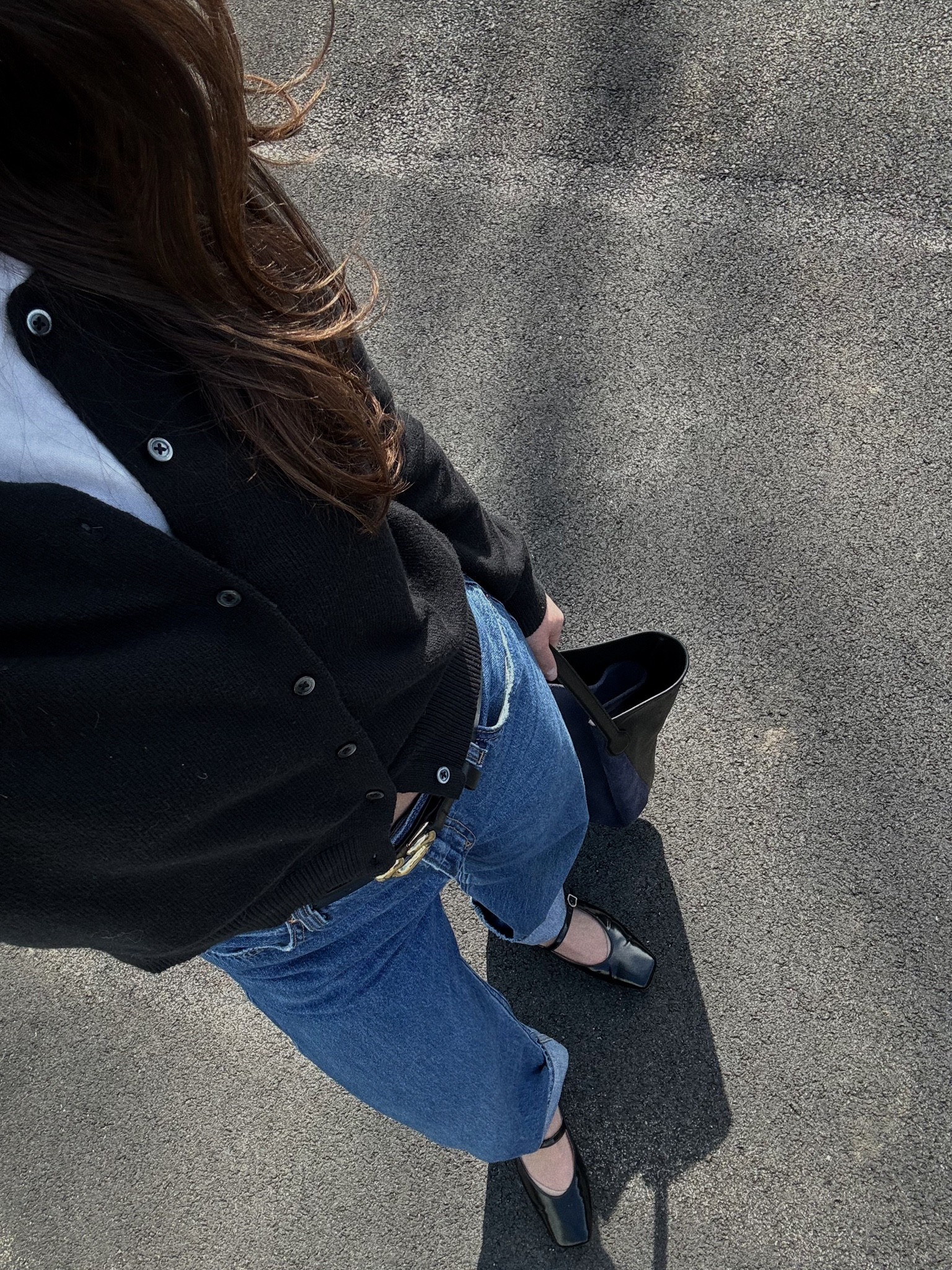 Minimal outfit. Jcrew style. Everyday outfit. Baggy Jean outfit  

#LTKstyletip #LTKSeasonal #LTKshoecrush