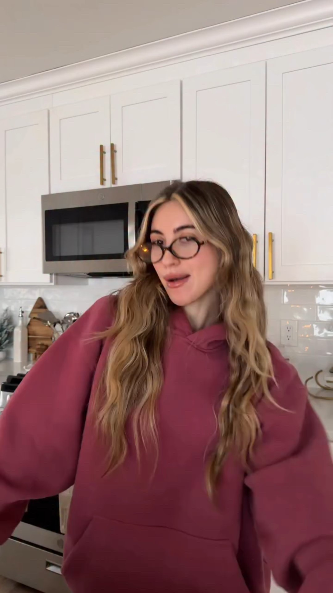 VLOGMAS DAY 6❅  working out, grocery shopping & christmas movie 
-
#Vlogmas #vlogmasday6 #vlogmas2025 #dayinmylife #dayinmylifevlog

#LTKvlog #LTKHoliday #LTKGiftGuide