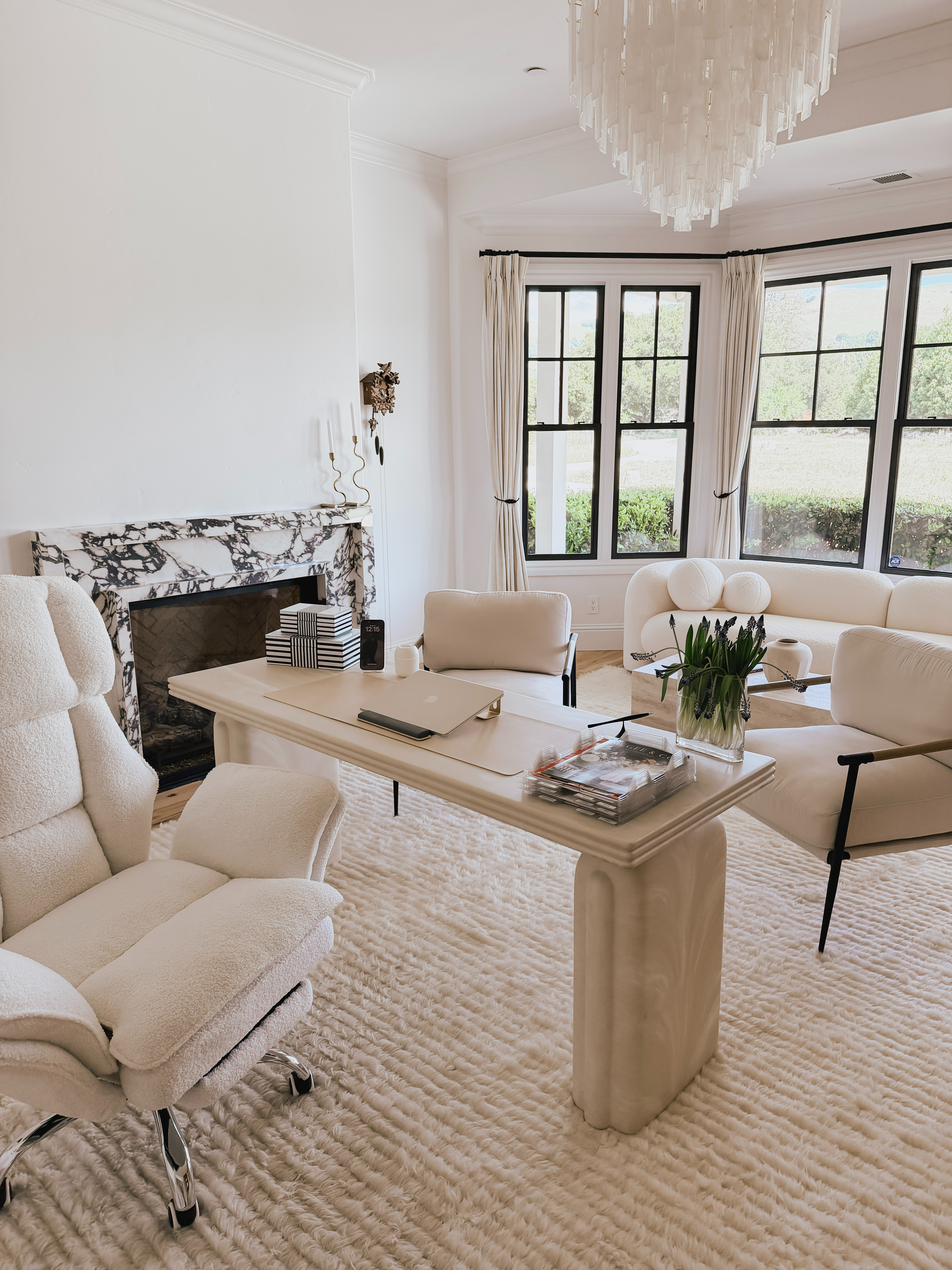 These home office productivity essentials are a must the whether you’re working from home or in a traditional office. Having the right tools, organizers, and accessories helps you stay focused, organized, and efficient throughout your workday! 

 #LTKdayinmylife