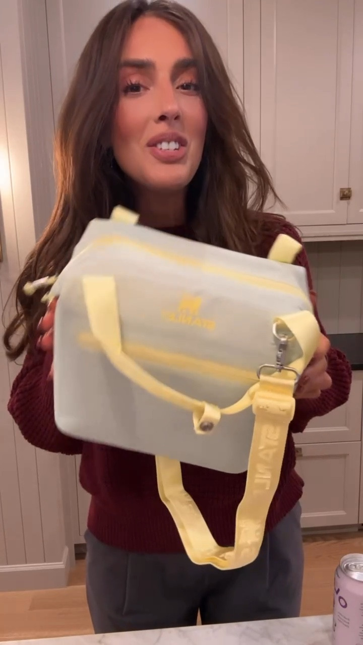 Stanley just launched the ALL Day Julienne Mini Cooler!! Not only does it come in the CUTEST colors, it holds 10 cans and would make the sweetest gift!! 🫶🏻🎁

@Stanley_Brand #StanleyPartner



#LTKHoliday #LTKGiftGuide #LTKTravel
