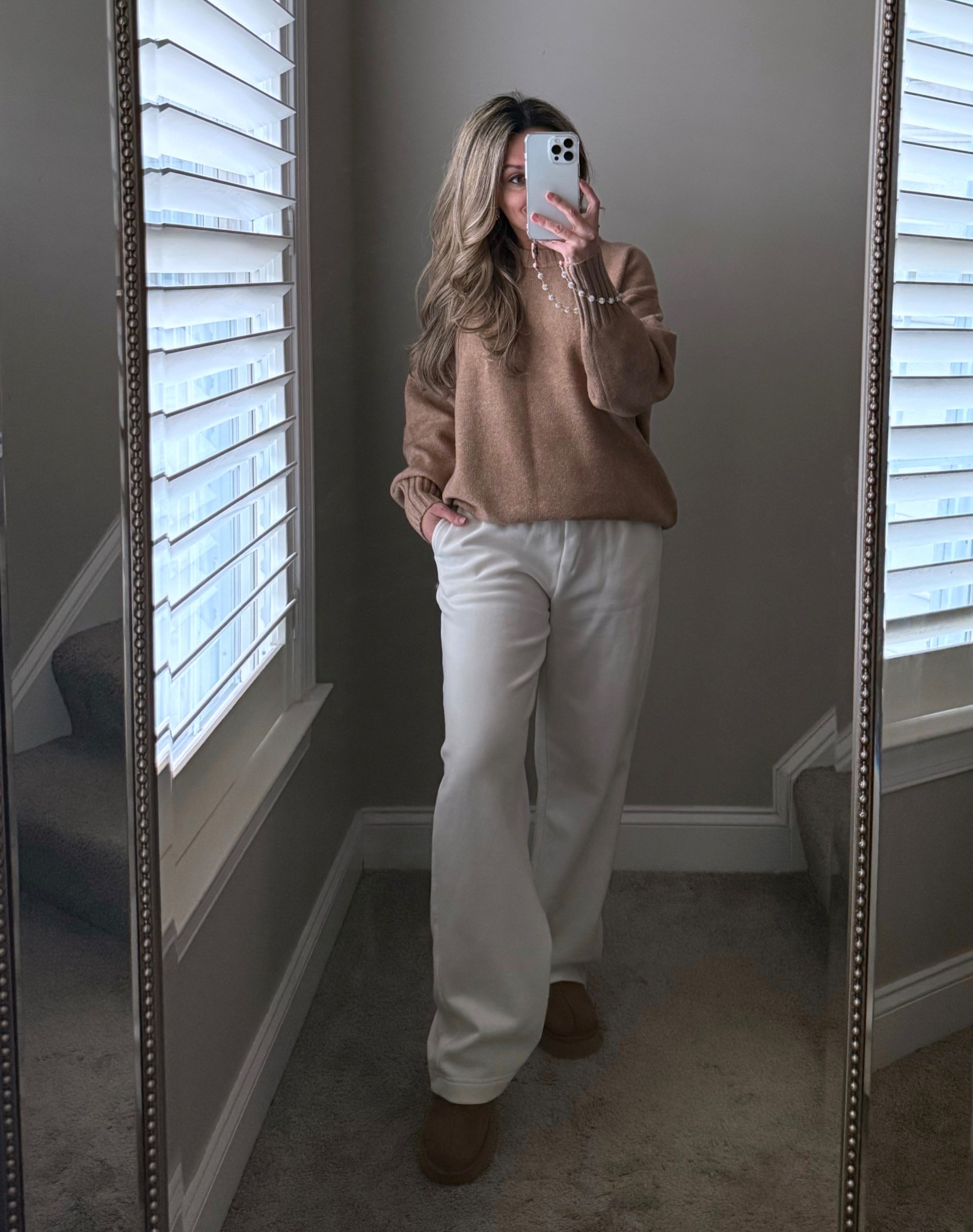 Casual winter outfit 

#LTKmomlife #LTKGiftGuide #LTKHoliday