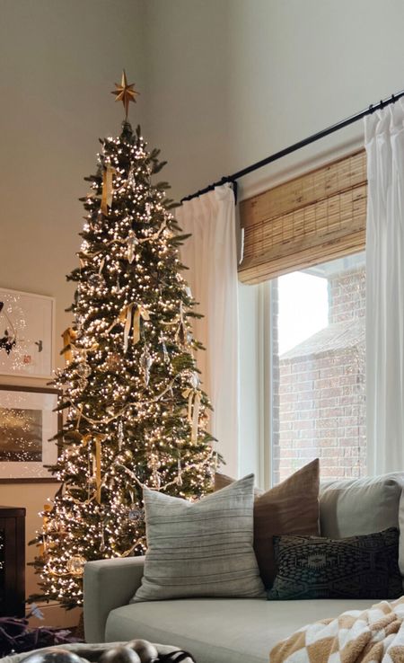 Beautiful gold Christmas tree toppers to consider for your tree this year ⭐️

#LTKHoliday #LTKhome