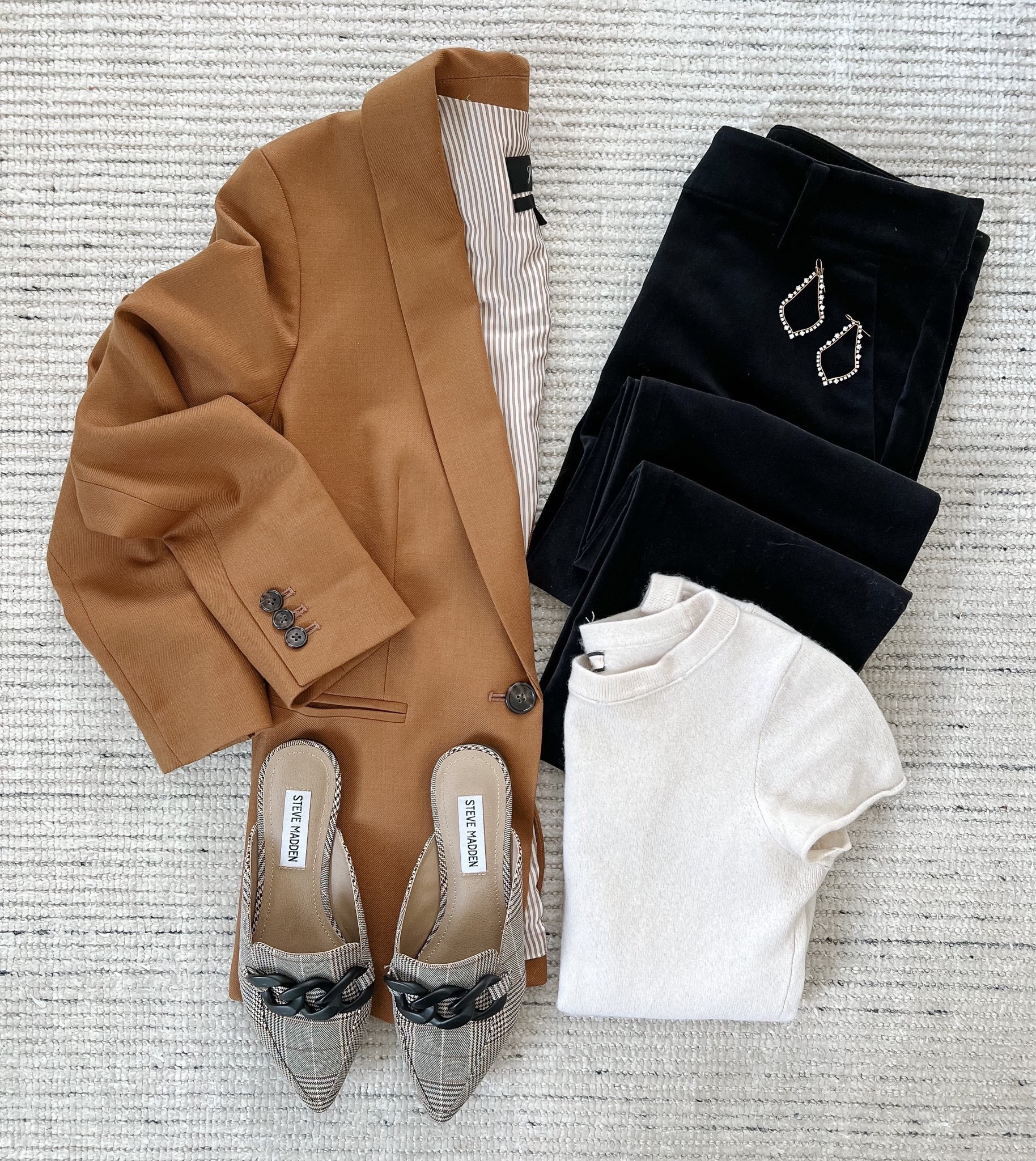 Business casual workwear with my favorite blazer and velvet pants that are on major sale for $24 with code FRESH! Paired with cashmere tee and mules for comfortable yet stylish workwear! 

#LTKsalealert #LTKworkwear #LTKstyletip