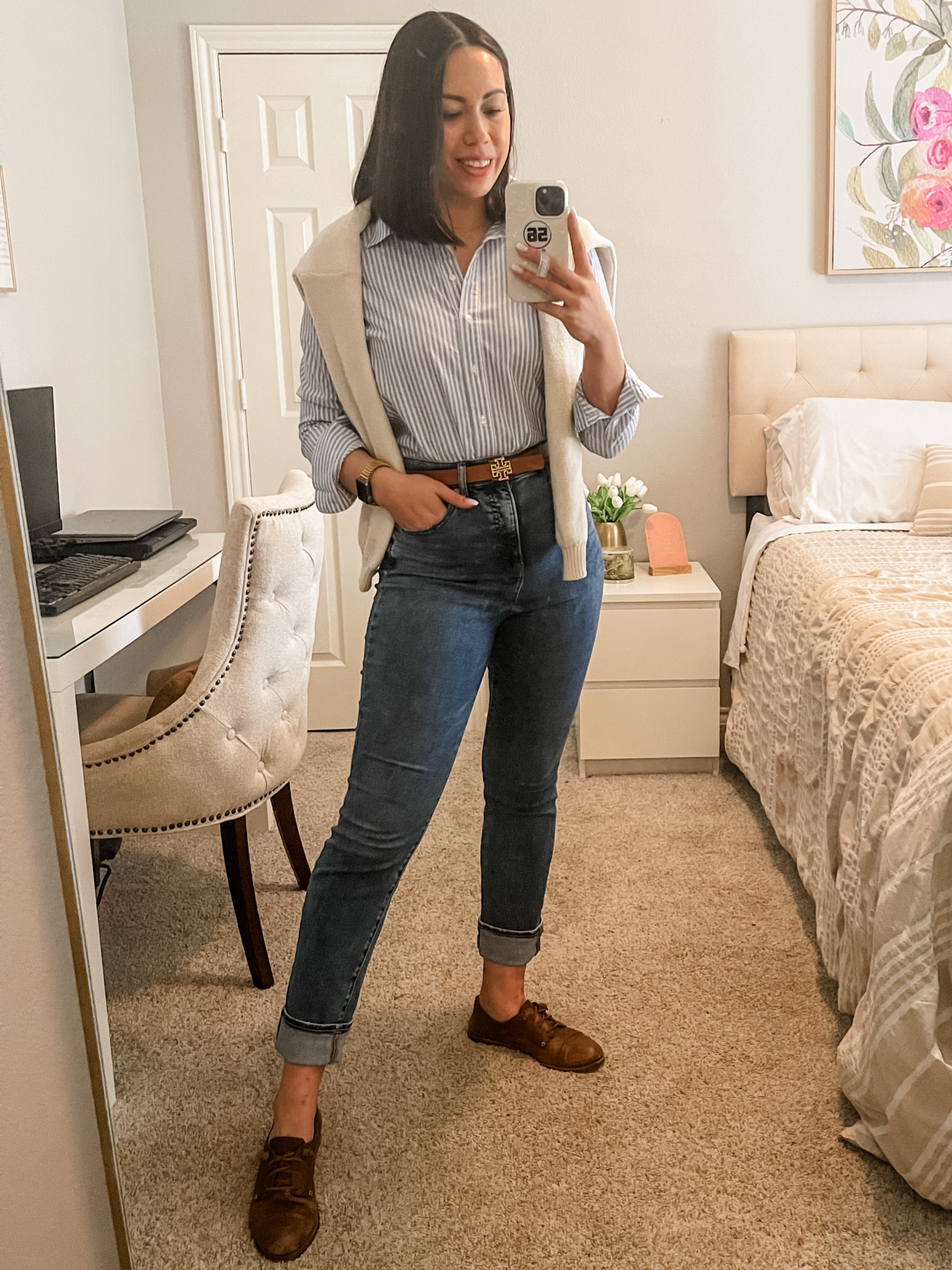 Coastal granddaughter // Elevated Casual // Spring Outfit // Button Down // Sweater // Slim Jeans

- Cable Knit Sweater: Size Medium 
- Button Down: Ann Taylor Factory - Size Medium 
- Slim Jeans: Size 6


#LTKSeasonal #LTKstyletip
