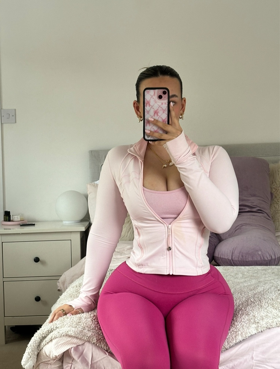 Gymshark, Amazon, lululemon, spring outfit, gym outfit, gym wear, active wear, pink gym outfit, gym jacket, pink leggings, gym outfits, fitness outfits, pink sports bra

#LTKspring #LTKeurope #LTKfitness