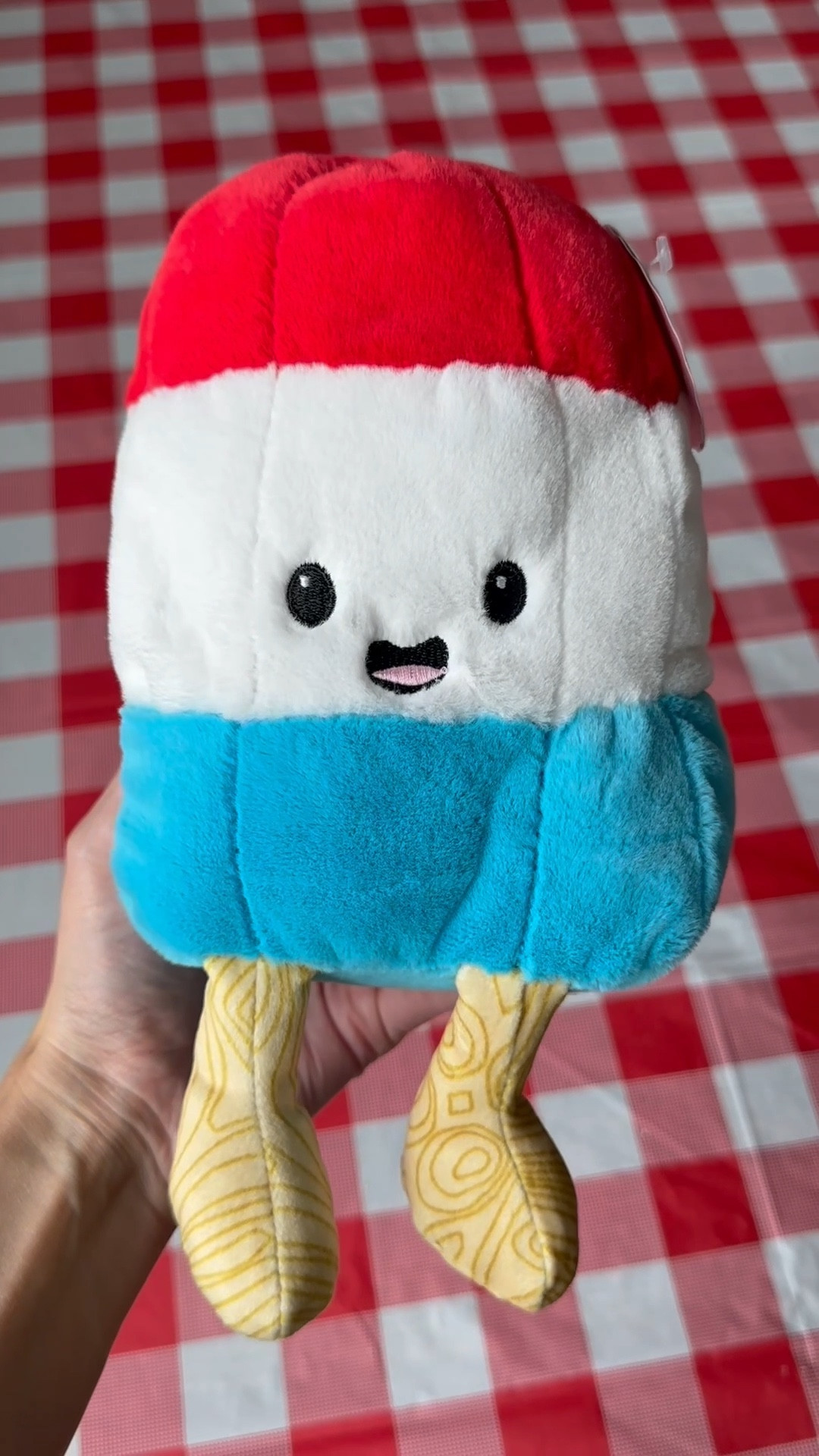 These are the CUTEST $5 plushies for Summer!!!! Sooo fun!!! 🇺🇸🦞

#LTKSummerEdit