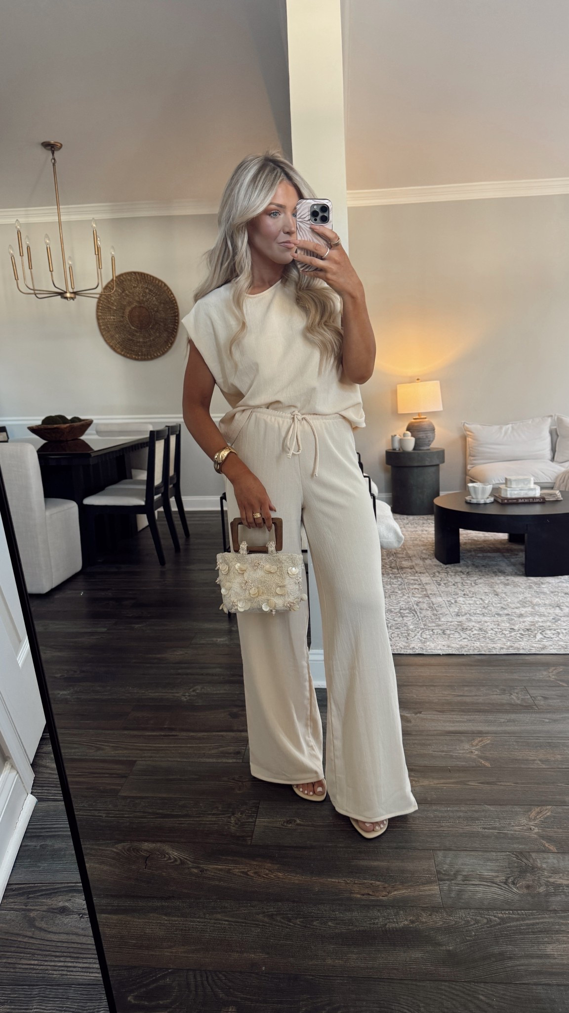 Top seller this week!!! Set and bag!

#LTKSeasonal #LTKspring #LTKspringtrends