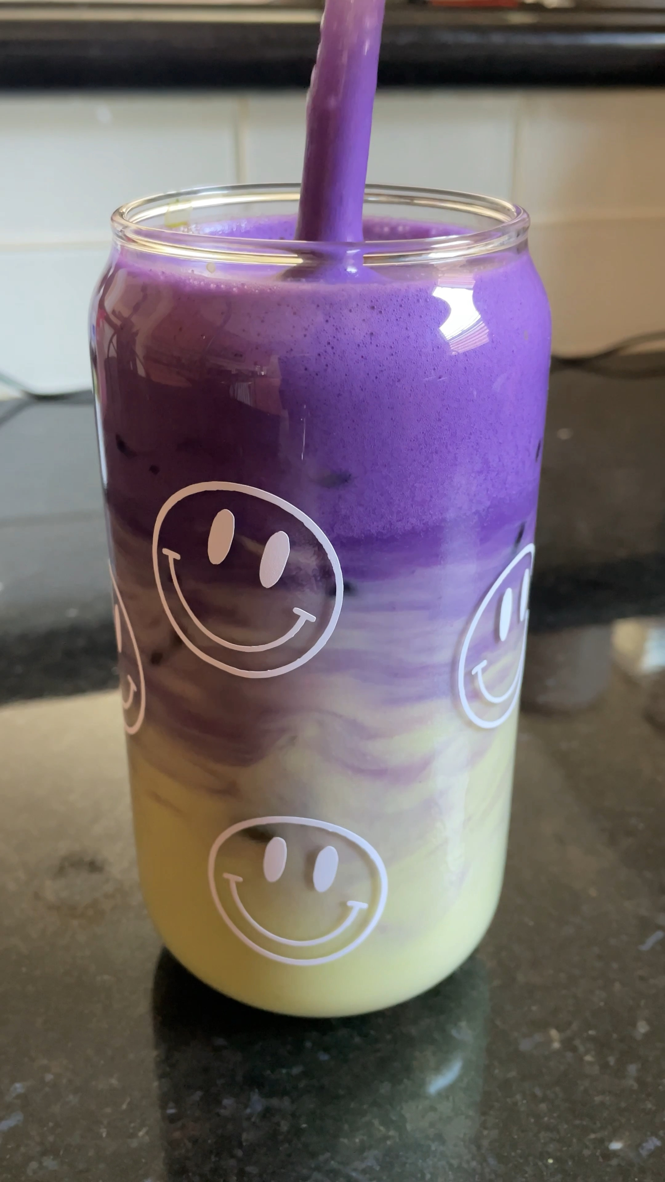 The BEST ube extract I’ve tried and a damn good matcha. 

This oat milk matcha with ube cold foam is my new go-to treat. Grab the recipe from my IG!



#LTKHome #LTKVideo #LTKFindsUnder50