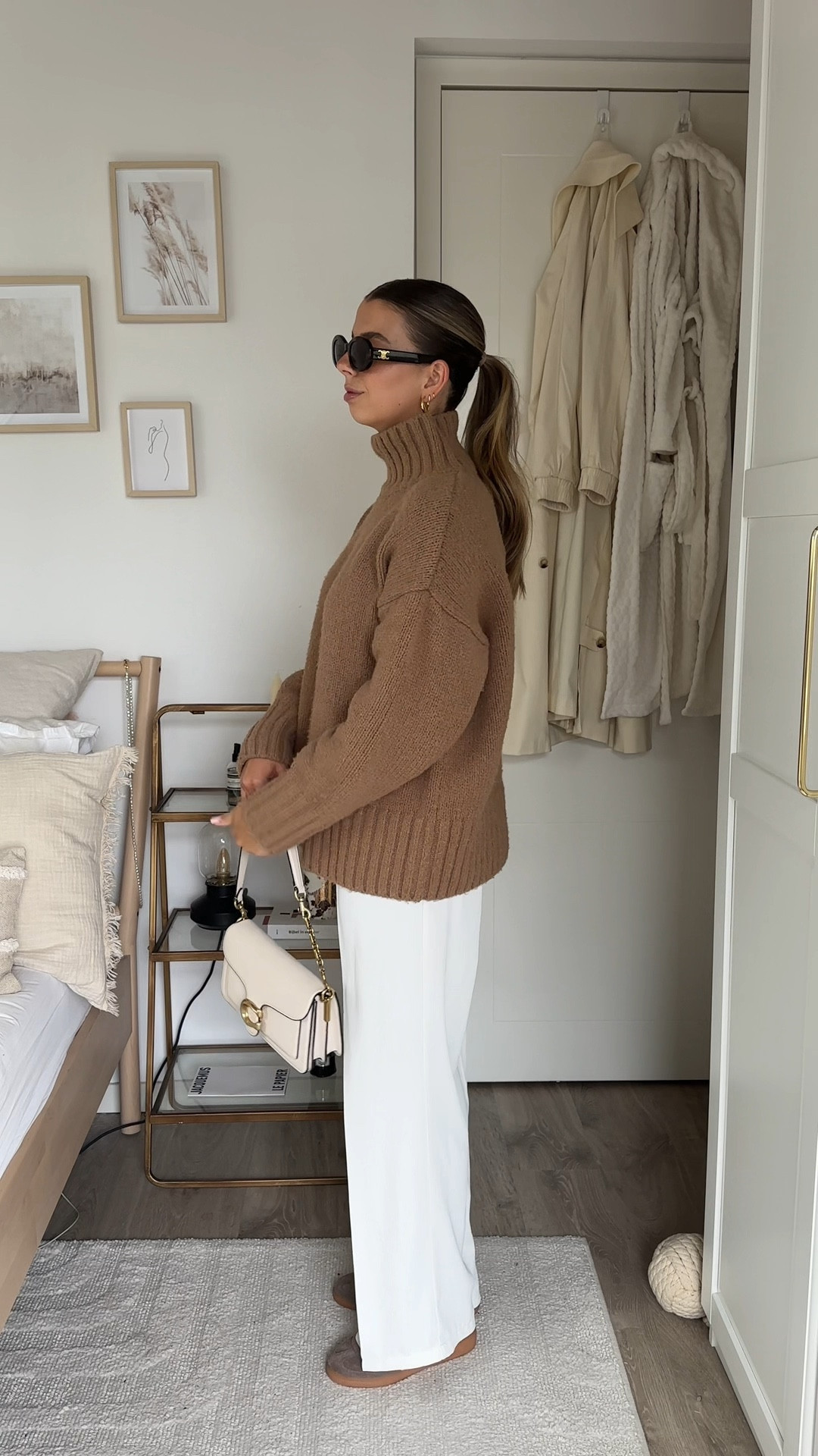 Sweater season 🤎

H&M knitwear, with white trousers, Adidas handball spezials in color earth, Celine sunglasses, Coach Tabby bag, Fenty glossbomb 

#LTKautumn #LTKstyletip #LTKeurope