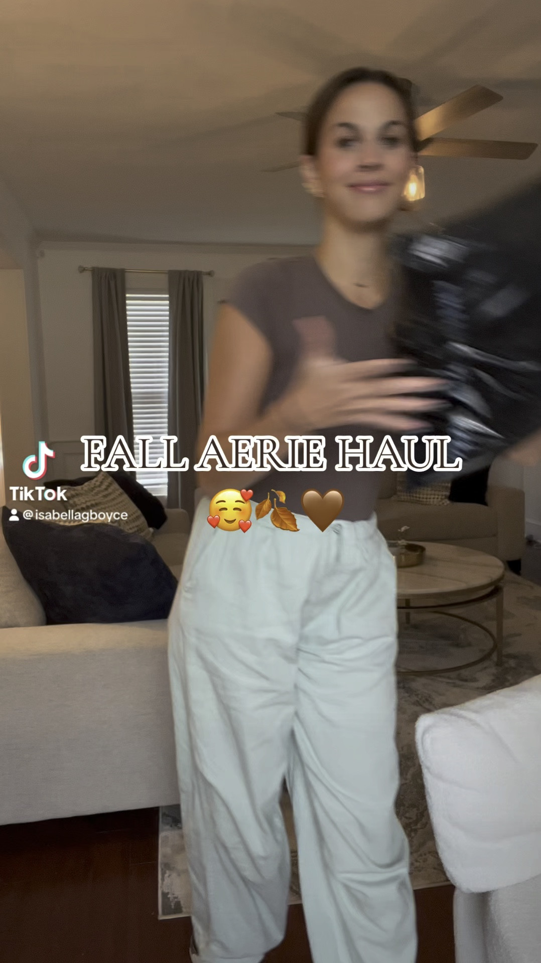 Aerie fall haul!! Lots of good, comfy basics to get you ready for the fall 🤎🍂🫶🏼

#LTKVideo #LTKSeasonal #LTKStyleTip