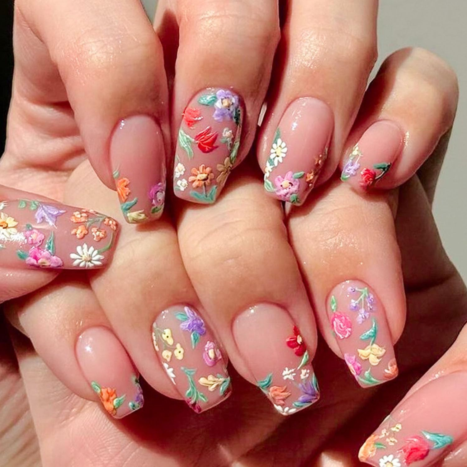 Short Press on Nails Flowers Fake Nails Square Glue on Nails Rose & Daisy Acrylic Nails Spring Ar... | Amazon (US)