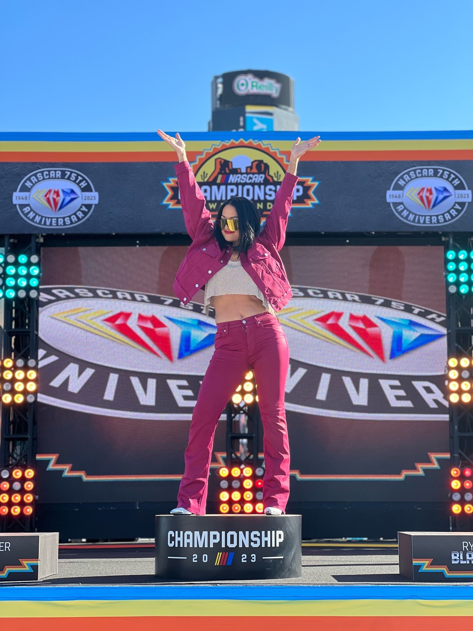 My jacket / jean set! 💋♥️

#LTKstyletip #LTKover40 #LTKbeauty