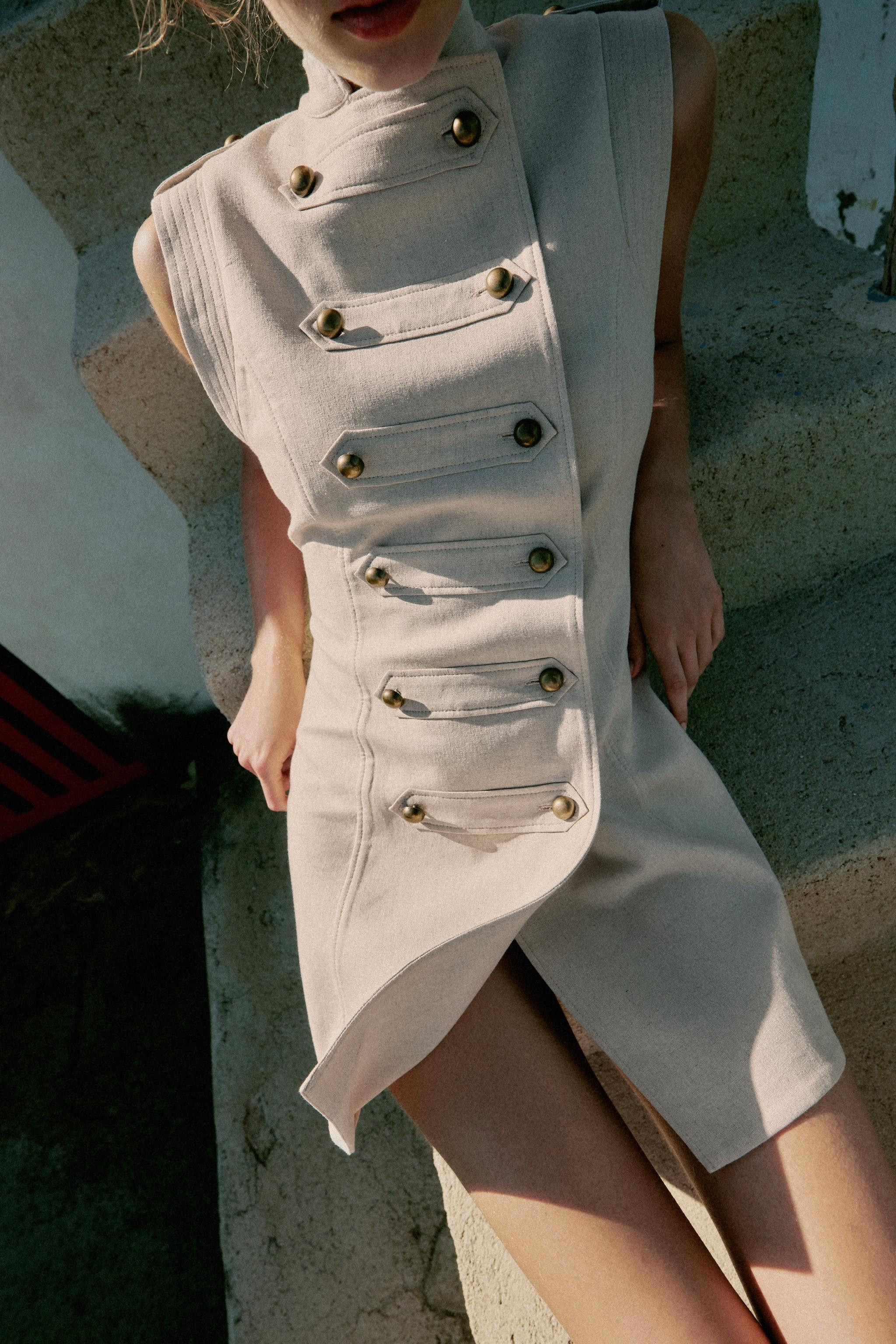 LINEN MINI FIREMAN CLASP DRESS | Zara US